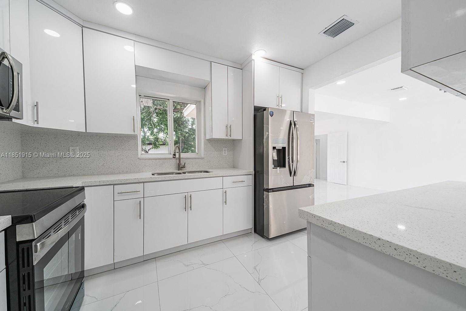 Small Image of 7721 INDIGO ST, Miramar Number 7