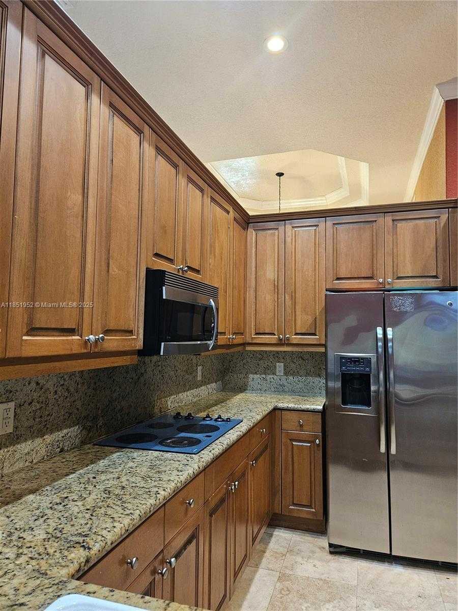 Small Image of 18951 SOUTH WEST 30 STREET, Miramar Number 28