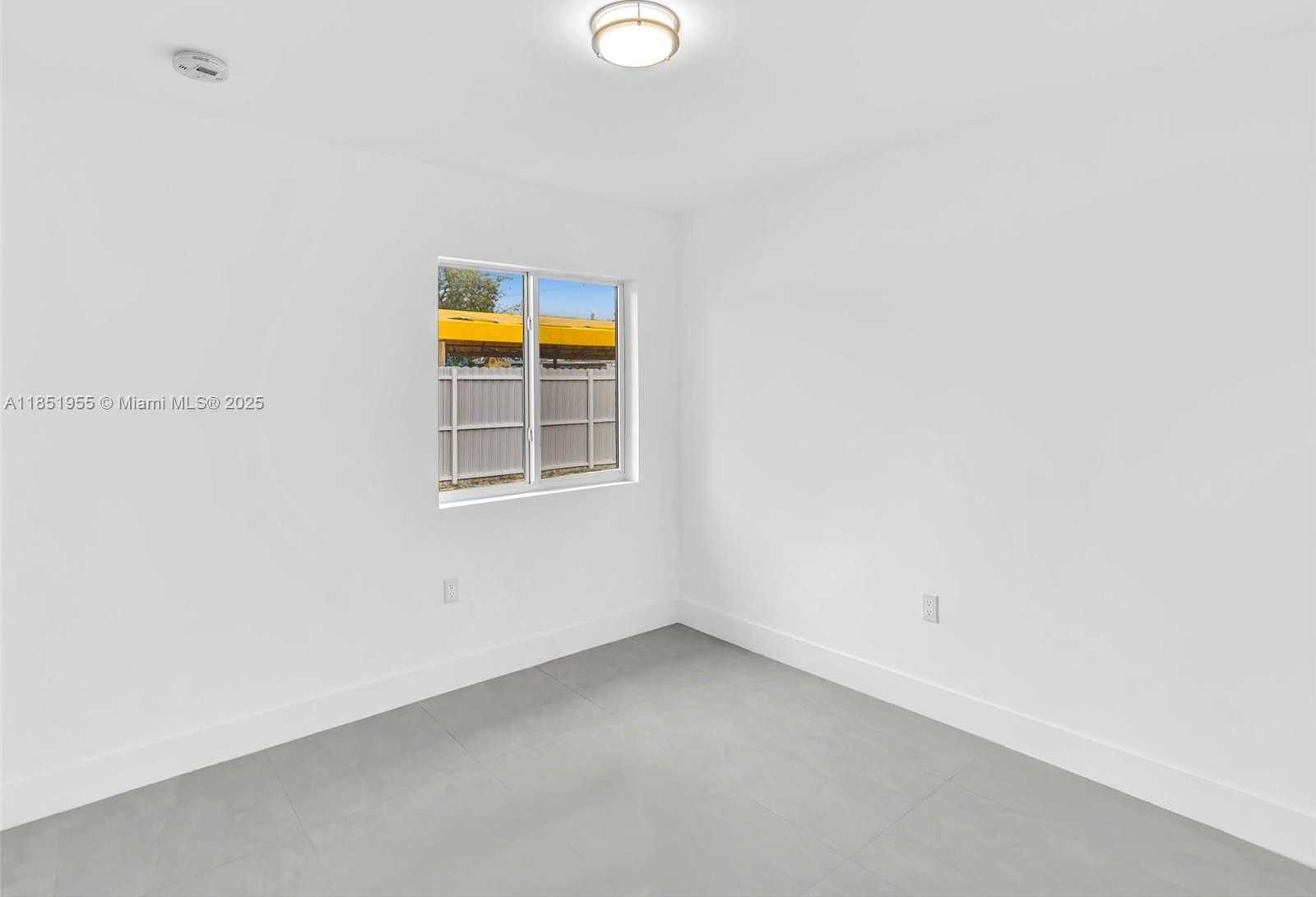 Small Image of 1140 NORTH EAST 139TH ST, North Miami Number 38
