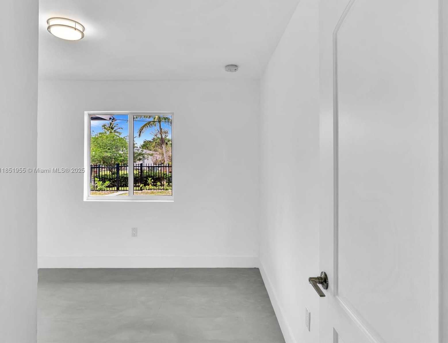 Small Image of 1140 NORTH EAST 139TH ST, North Miami Number 41