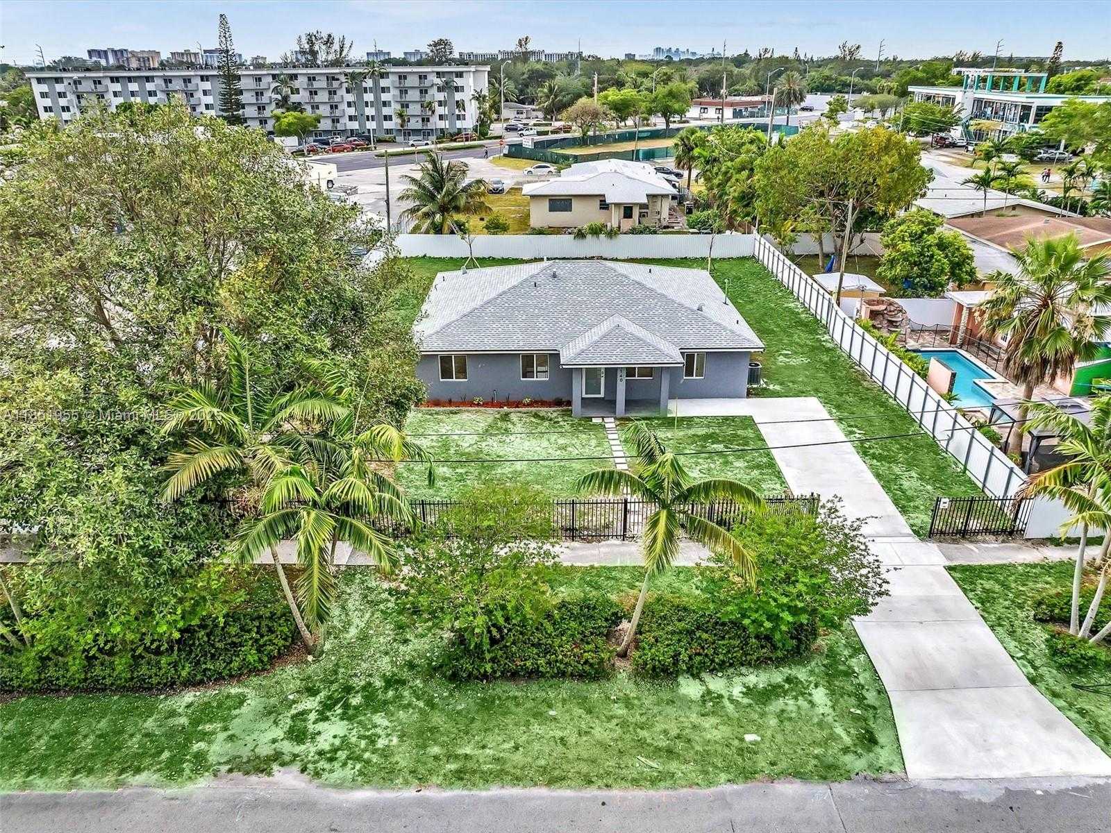 Small Image of 1140 NORTH EAST 139TH ST, North Miami Number 46