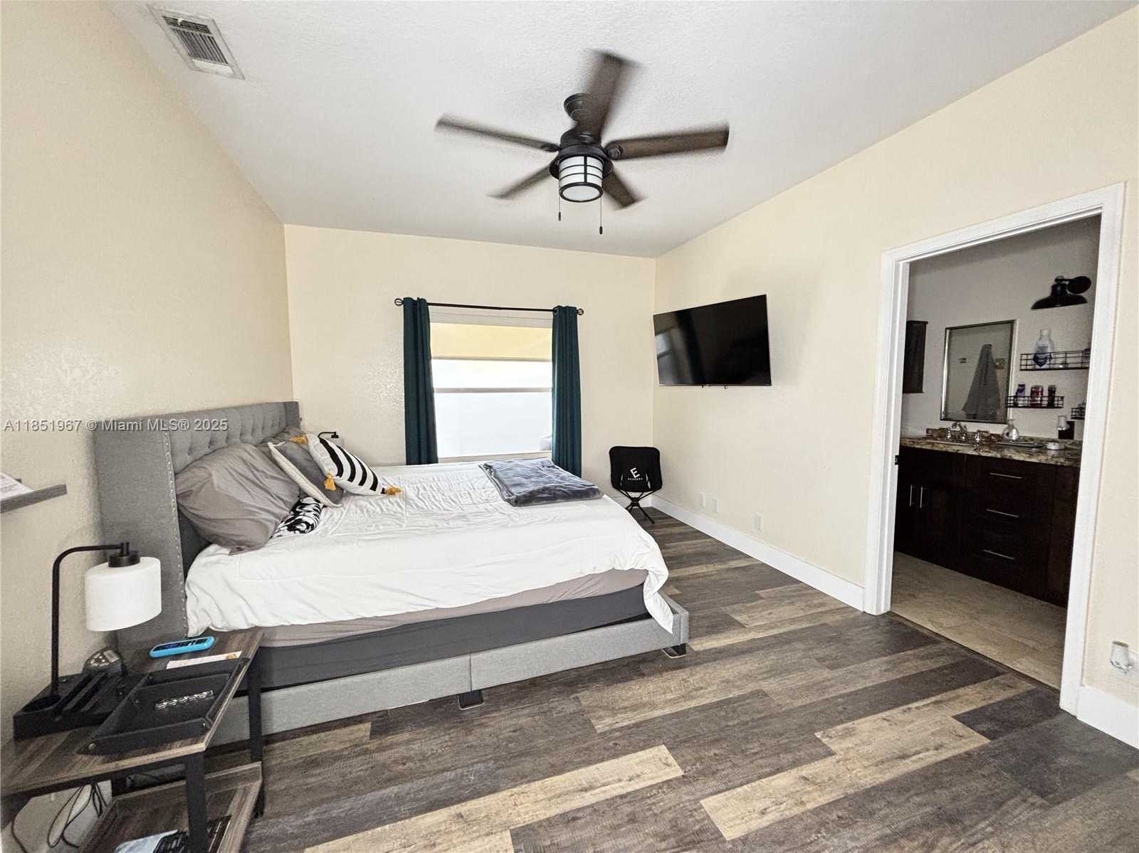 Small Image of 4926 PELICAN ST, Coconut Creek Number 11