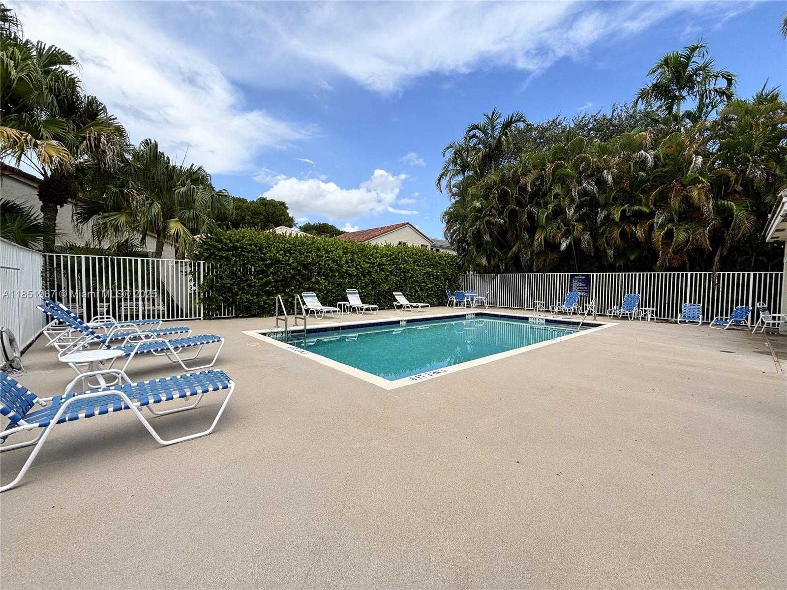 Small Image of 4926 PELICAN ST, Coconut Creek Number 20