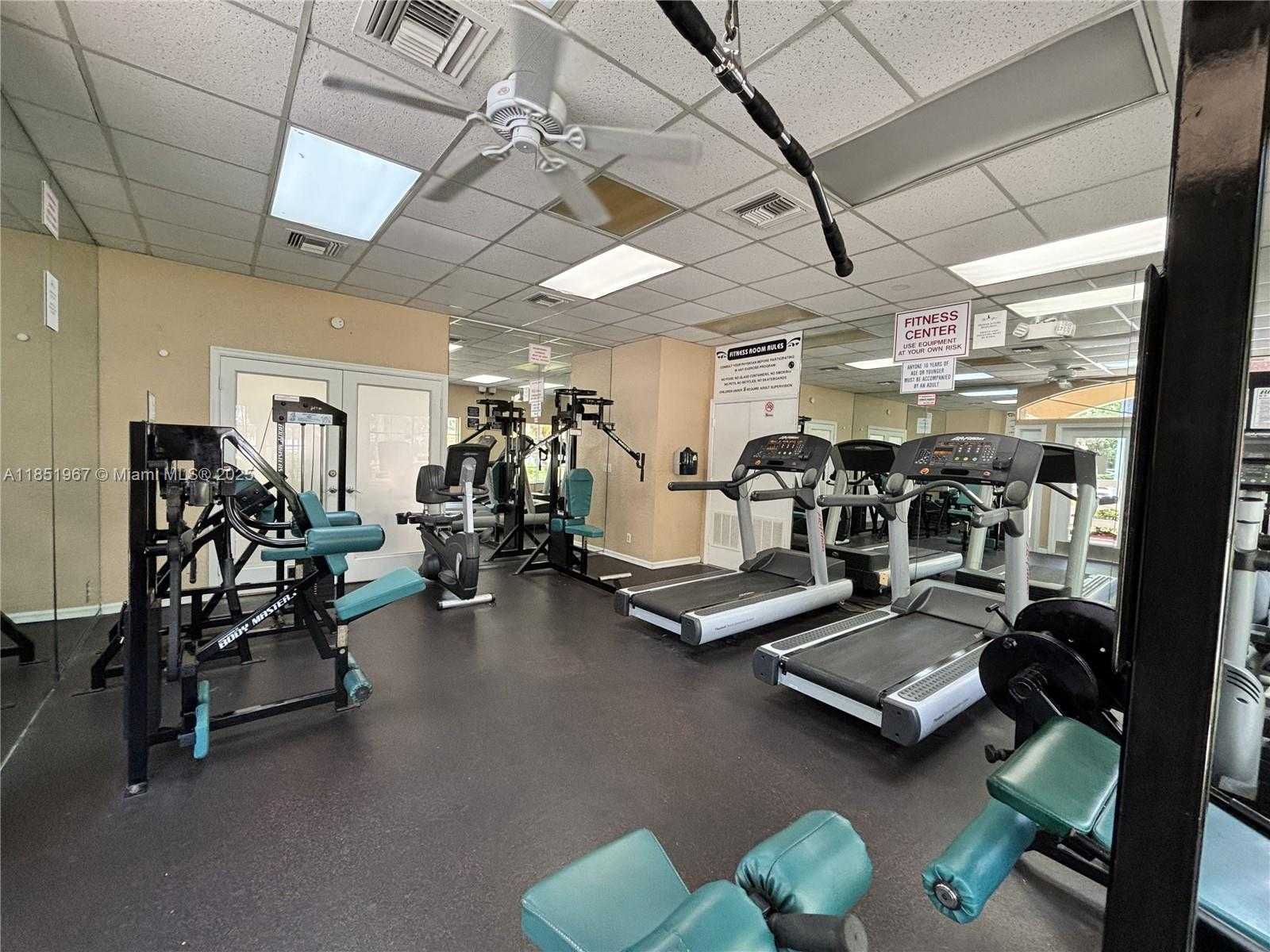 Small Image of 4926 PELICAN ST, Coconut Creek Number 27