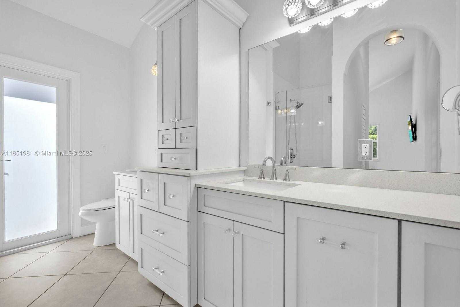 Small Image of 11575 SOUTH QUAYSIDE DR, Cooper City Number 19