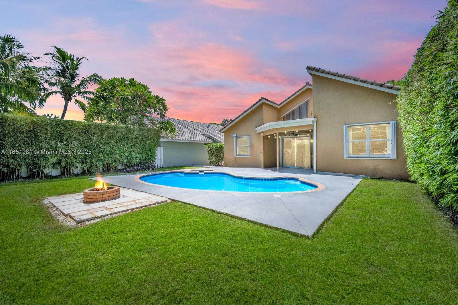 Small Image of 11575 SOUTH QUAYSIDE DR, Cooper City Number 31