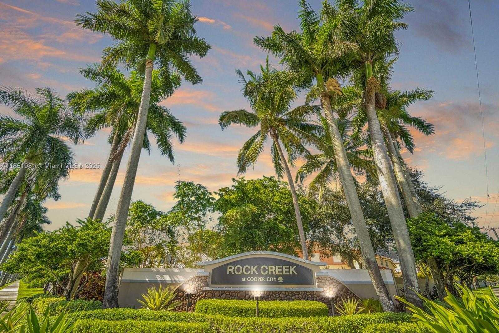 Small Image of 11575 SOUTH QUAYSIDE DR, Cooper City Number 40
