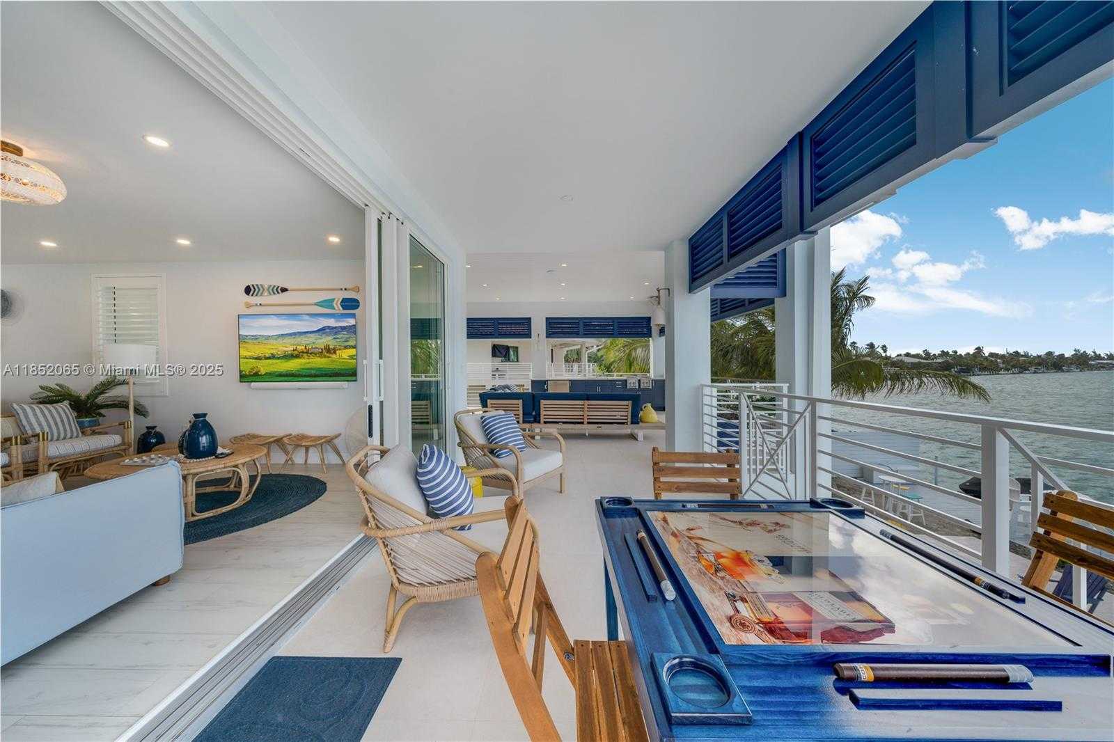 Small Image of 16745 TAMARIND RD, Sugarloaf Number 22