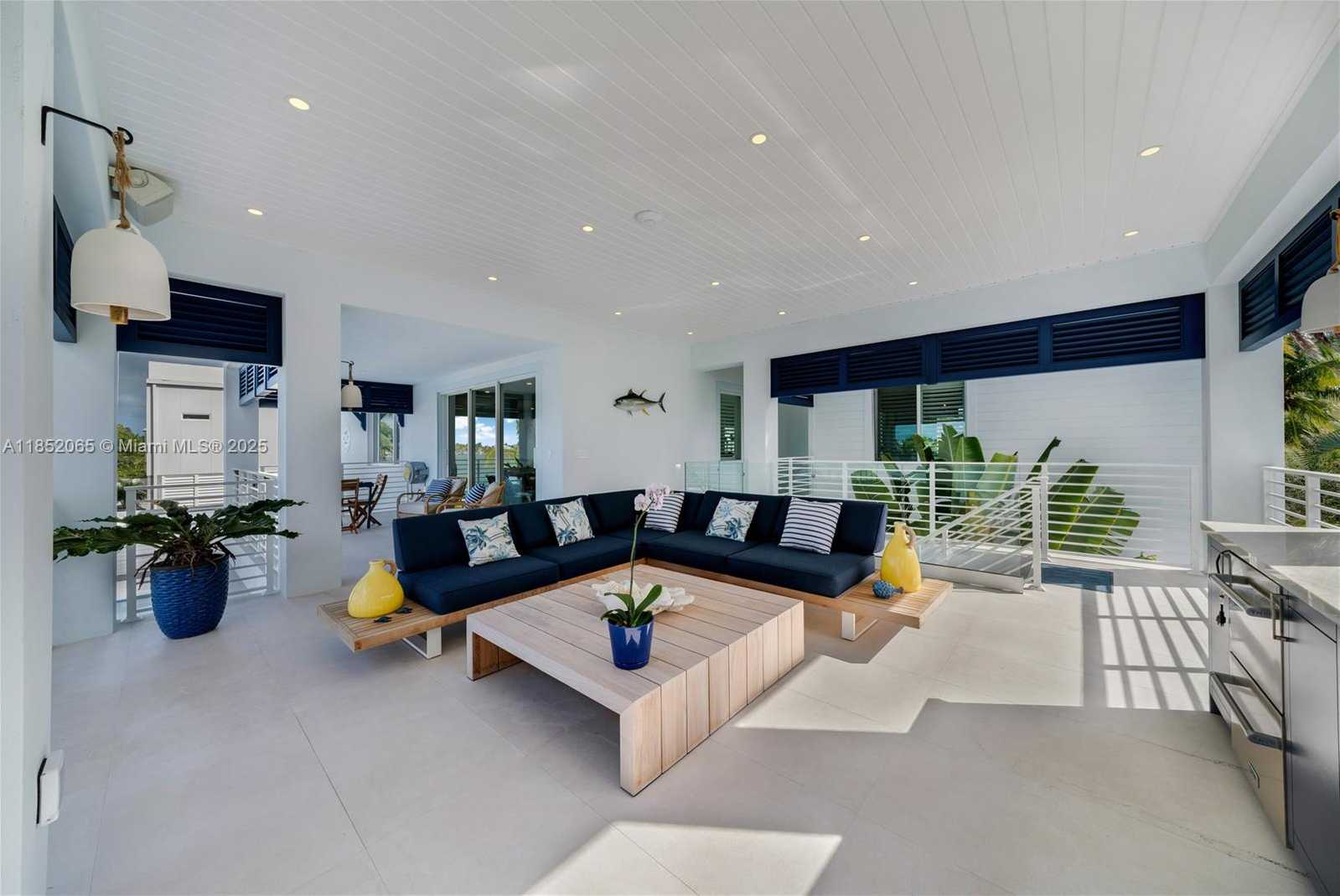 Small Image of 16745 TAMARIND RD, Sugarloaf Number 30