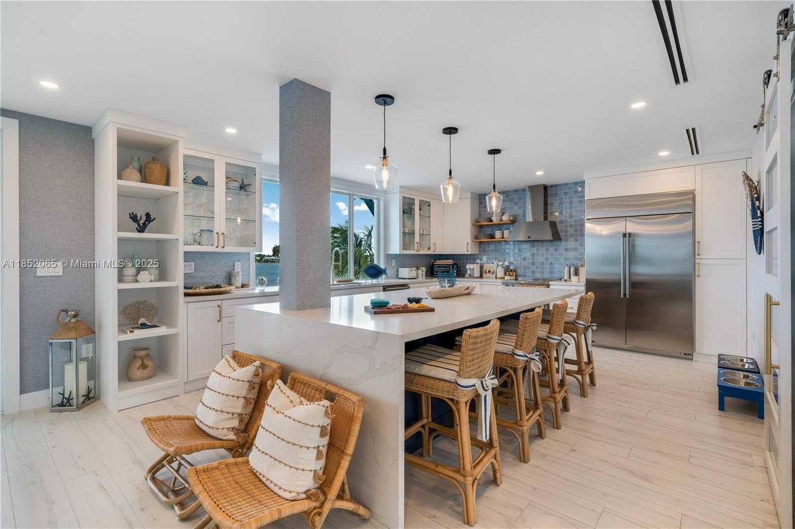 Small Image of 16745 TAMARIND RD, Sugarloaf Number 34