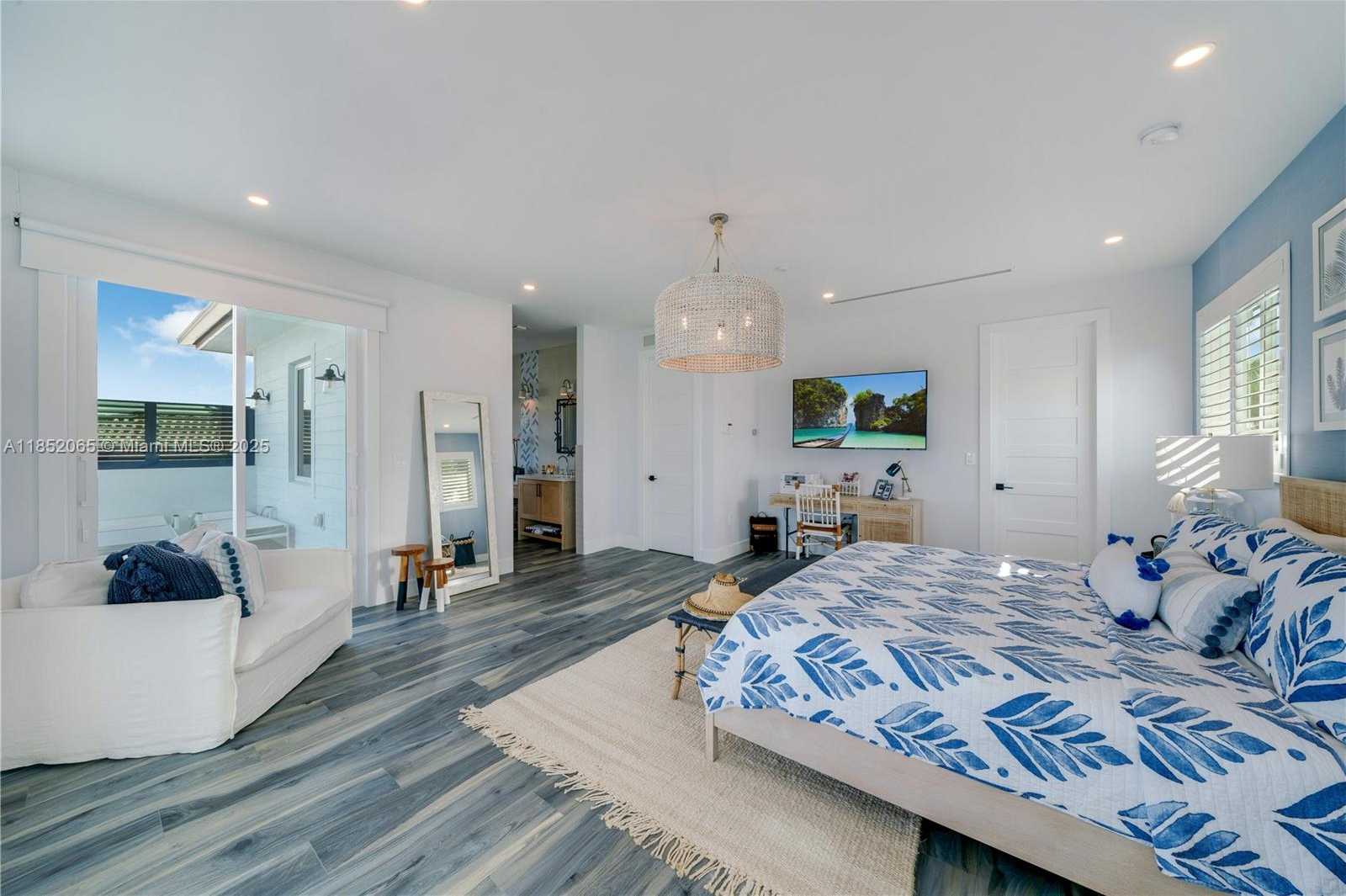 Small Image of 16745 TAMARIND RD, Sugarloaf Number 55