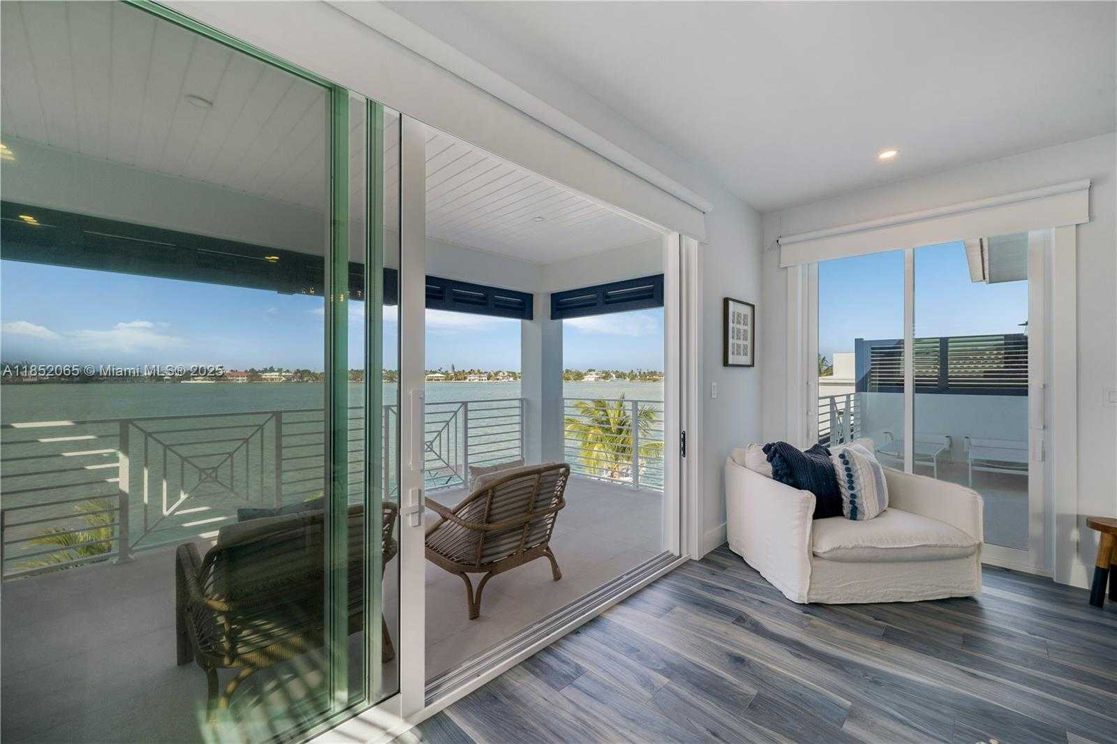 Small Image of 16745 TAMARIND RD, Sugarloaf Number 56