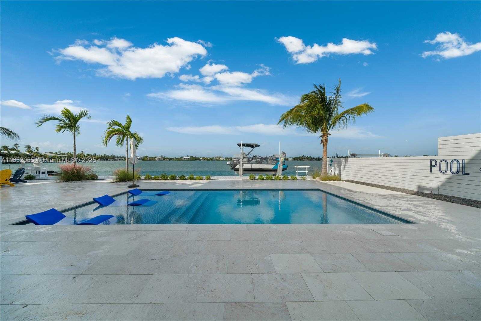 Small Image of 16745 TAMARIND RD, Sugarloaf Number 65
