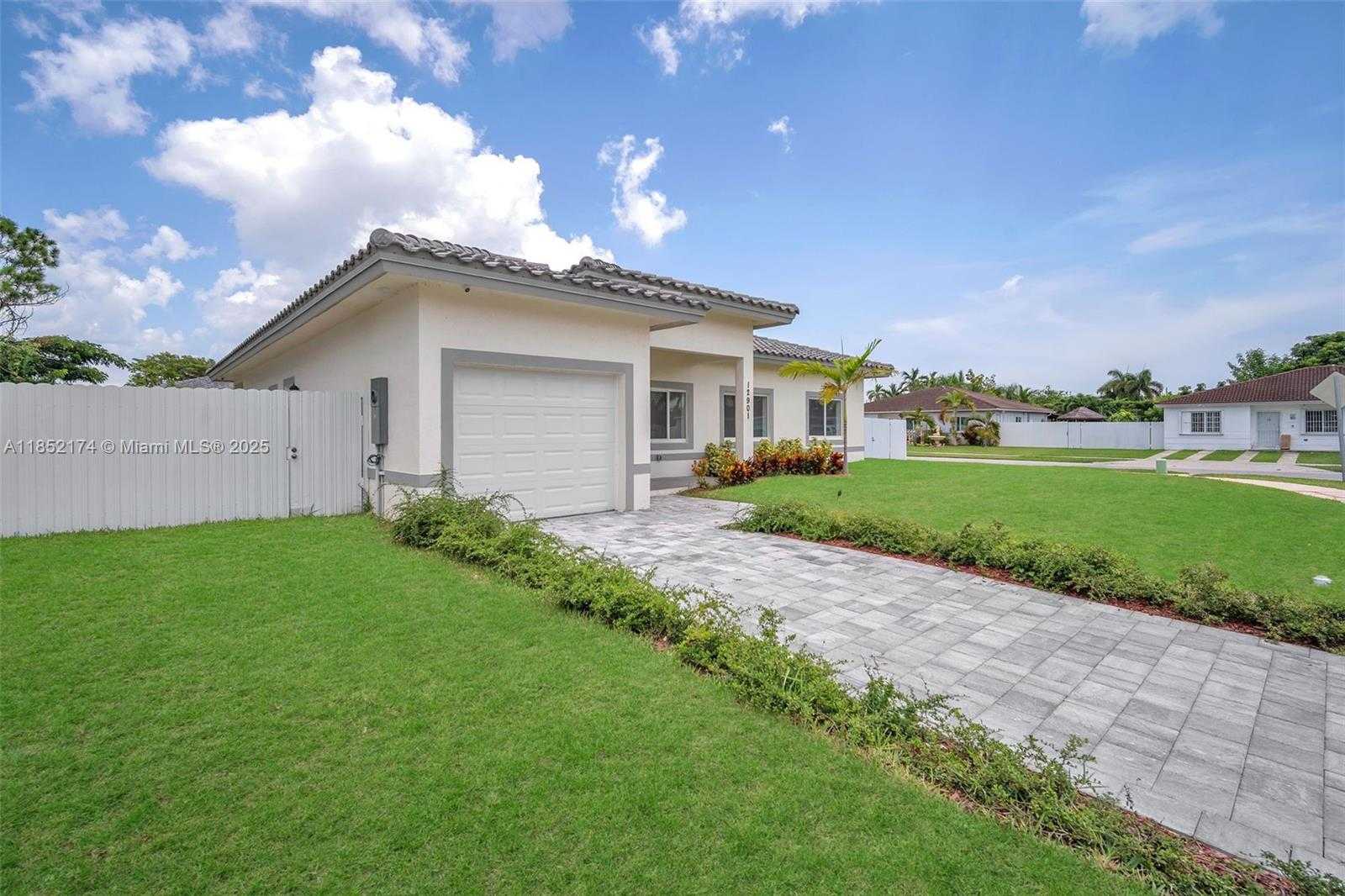 Small Image of 12901 SOUTH WEST 265TH ST, Homestead Number 2