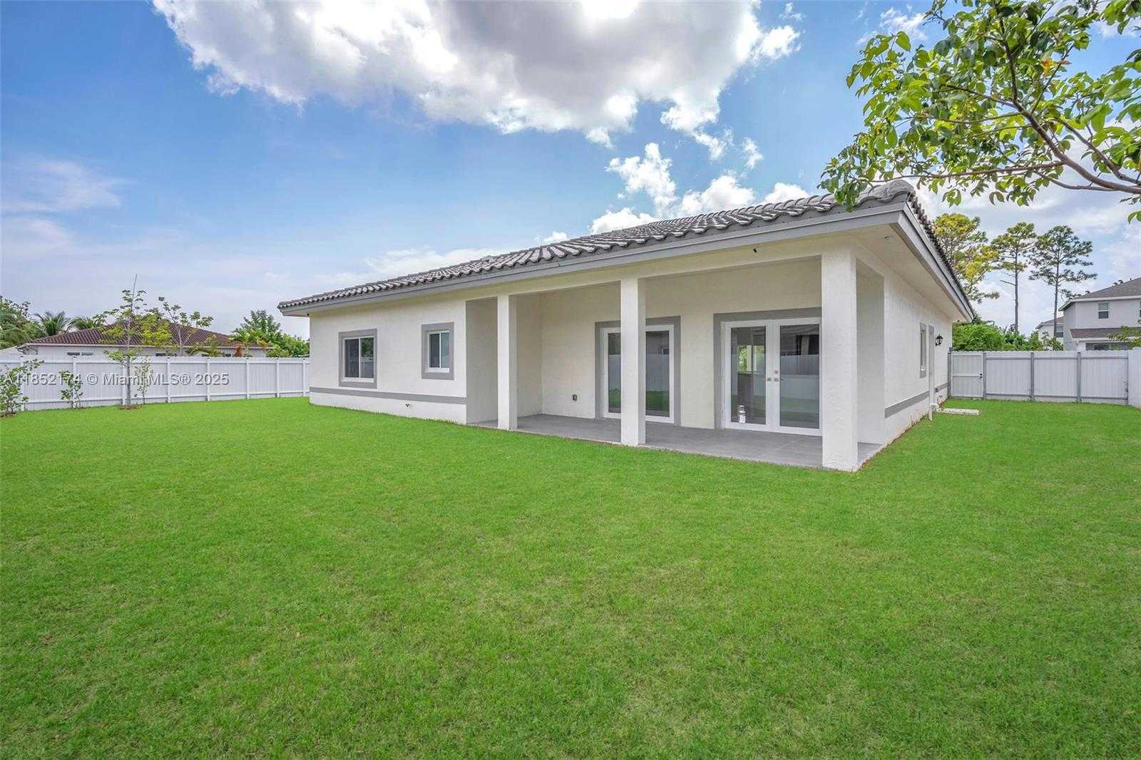 Small Image of 12901 SOUTH WEST 265TH ST, Homestead Number 26