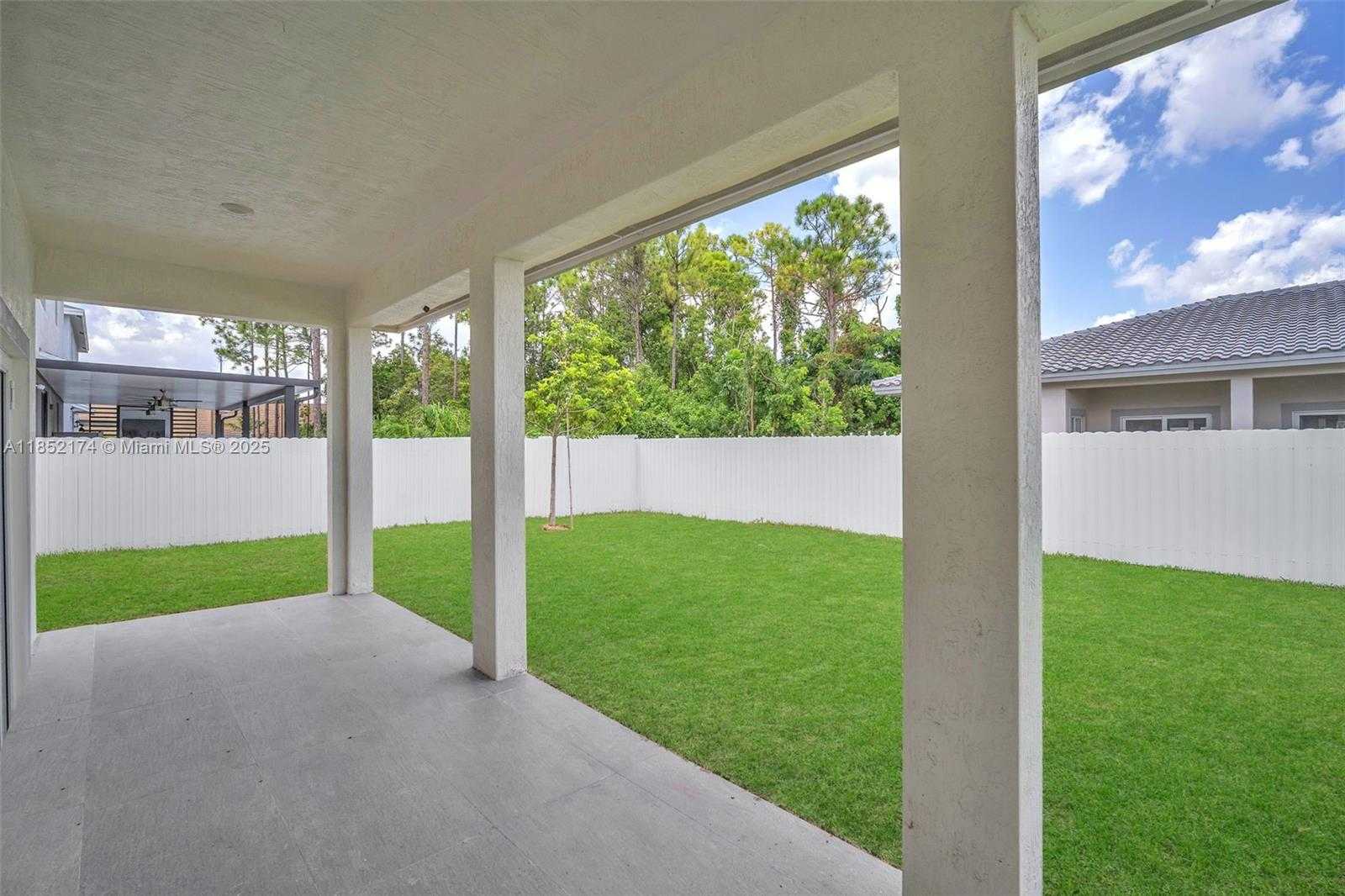 Small Image of 12901 SOUTH WEST 265TH ST, Homestead Number 28