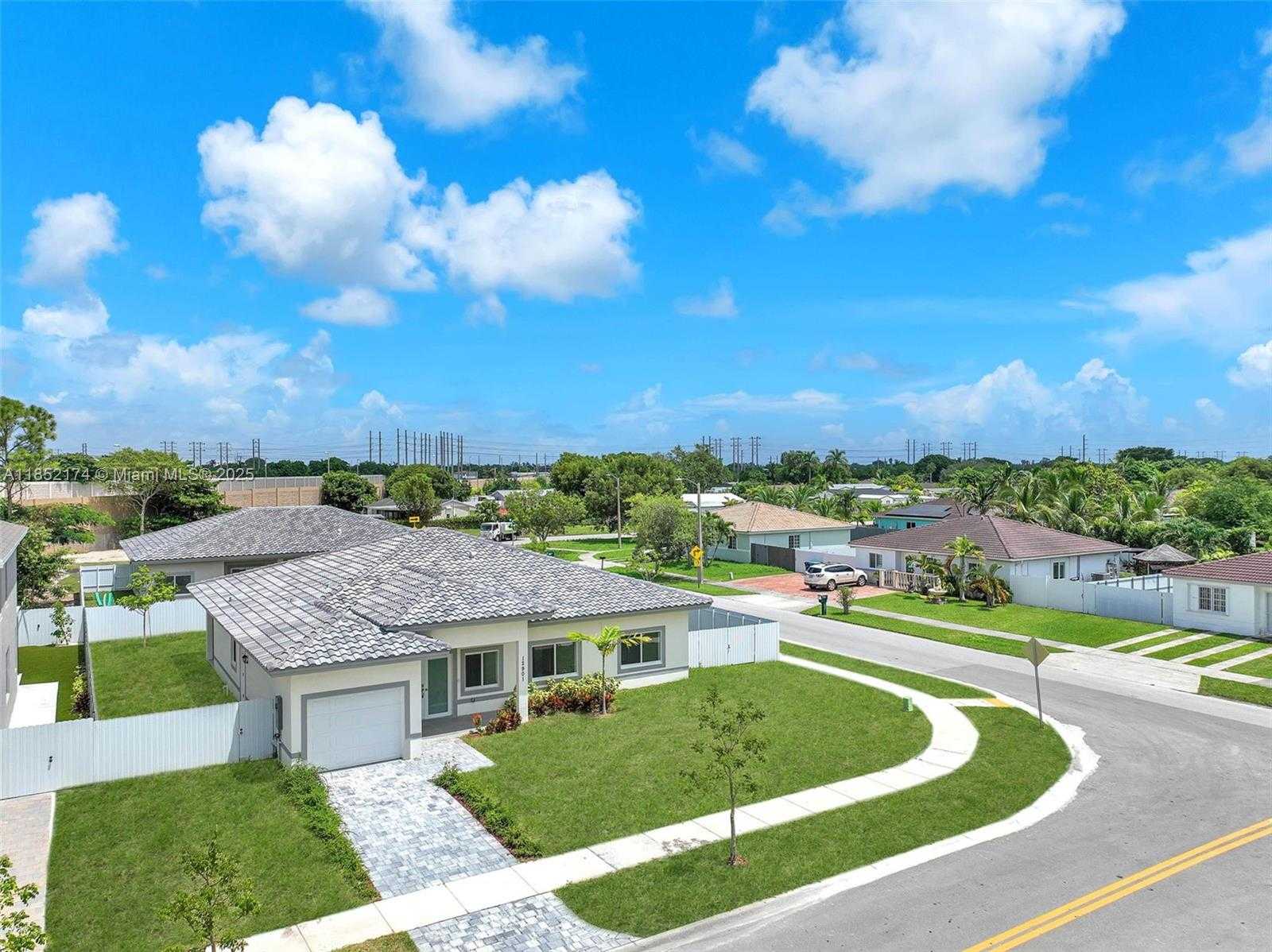 Small Image of 12901 SOUTH WEST 265TH ST, Homestead Number 46