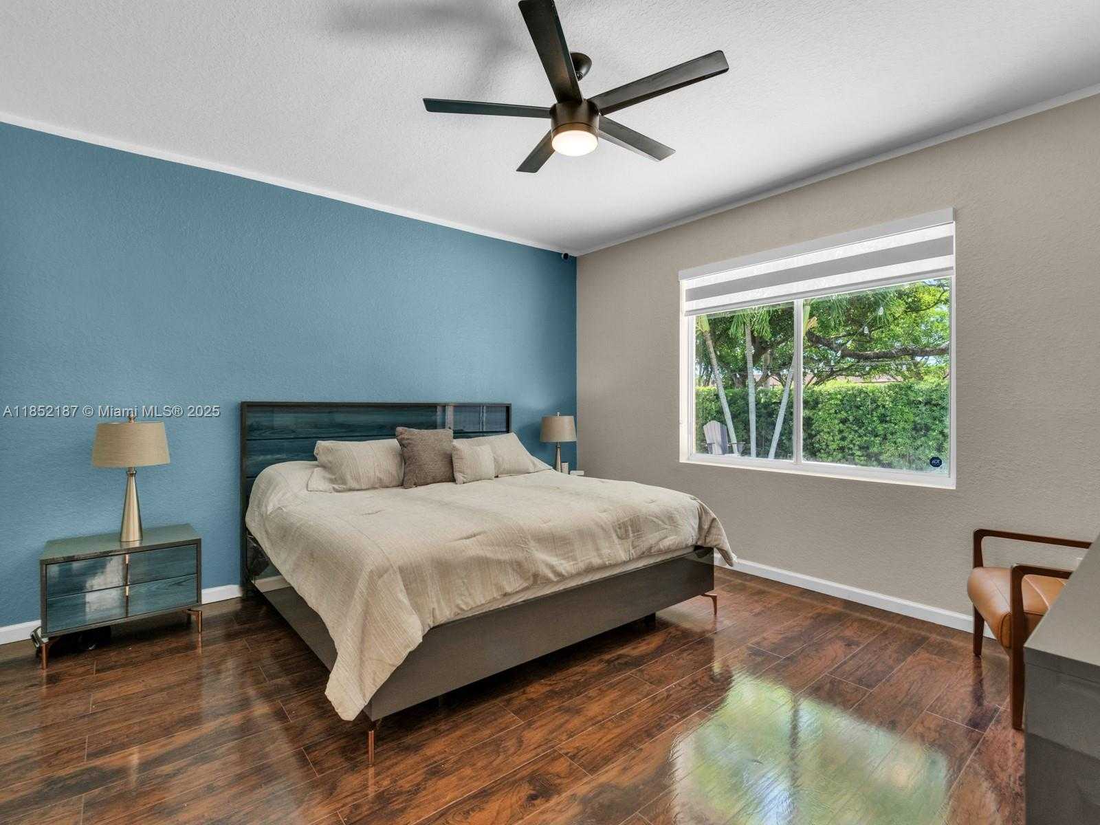 Small Image of 8956 SOUTH WEST 215TH LN, Cutler Bay Number 16