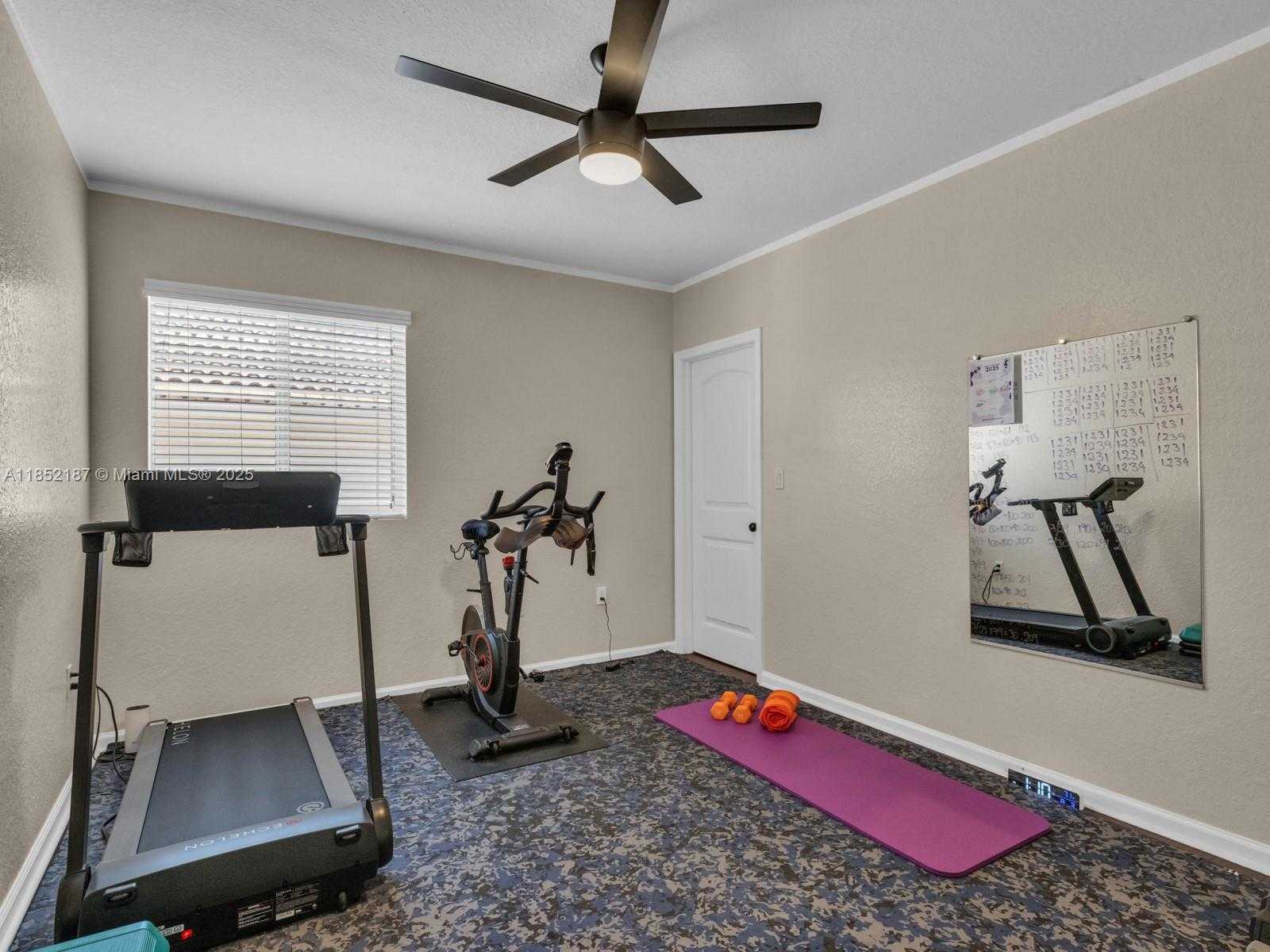 Small Image of 8956 SOUTH WEST 215TH LN, Cutler Bay Number 23