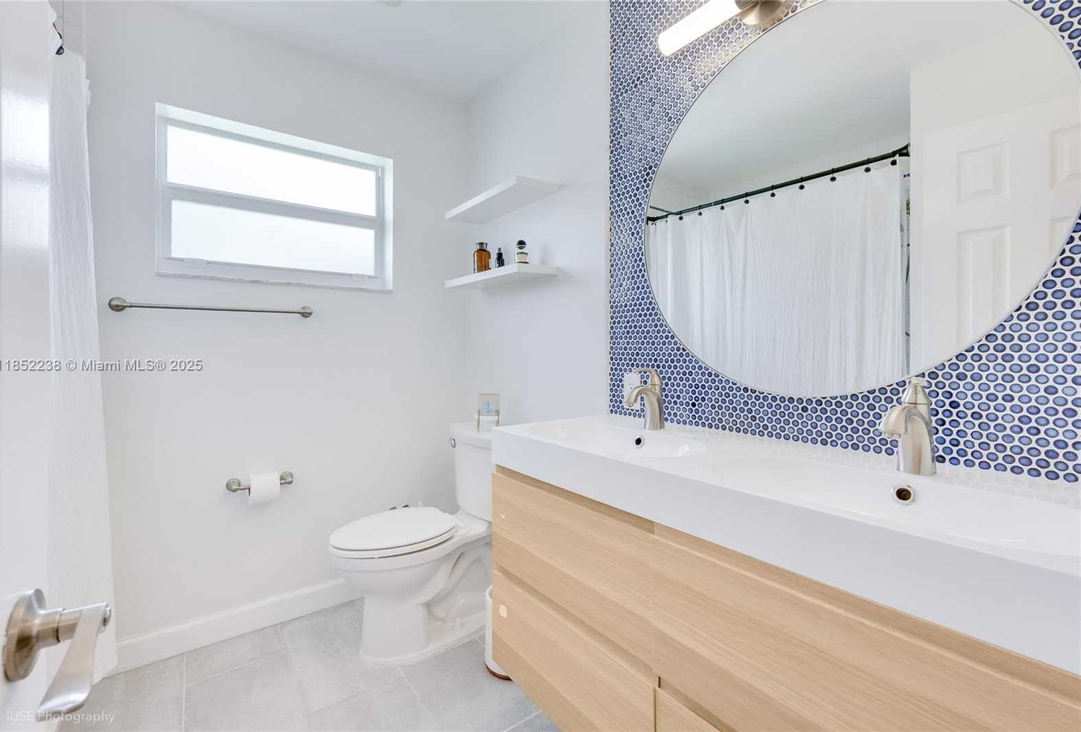 Small Image of 1144 JOHNSON ST, Hollywood Number 10