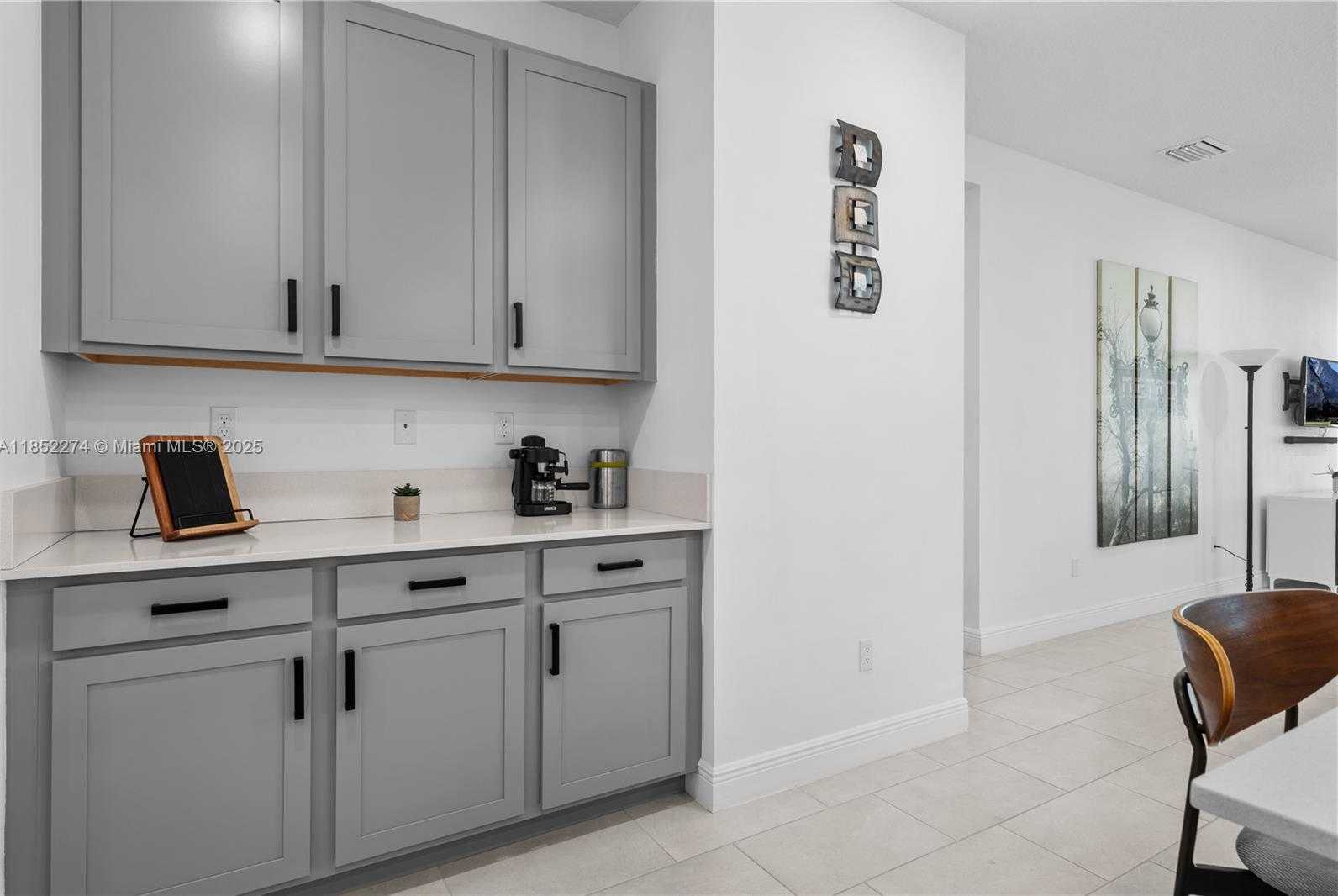 Small Image of 4256 MARINA WAY, Deerfield Beach Number 10