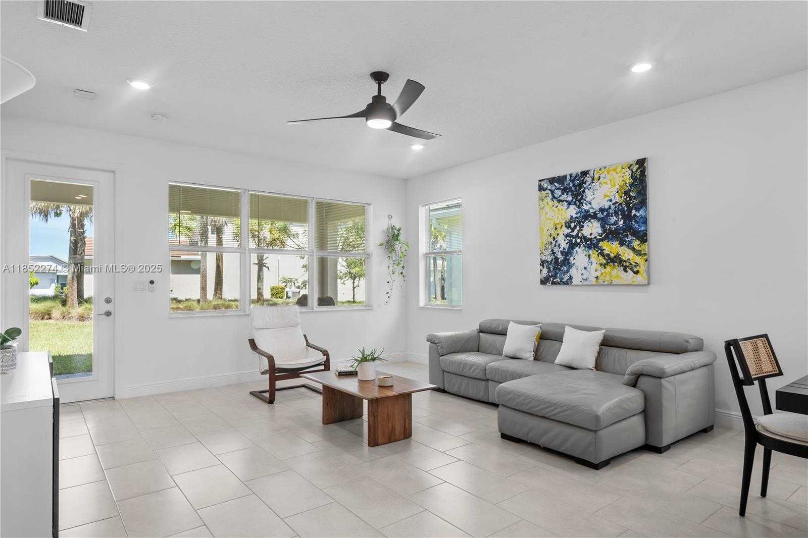Small Image of 4256 MARINA WAY, Deerfield Beach Number 12