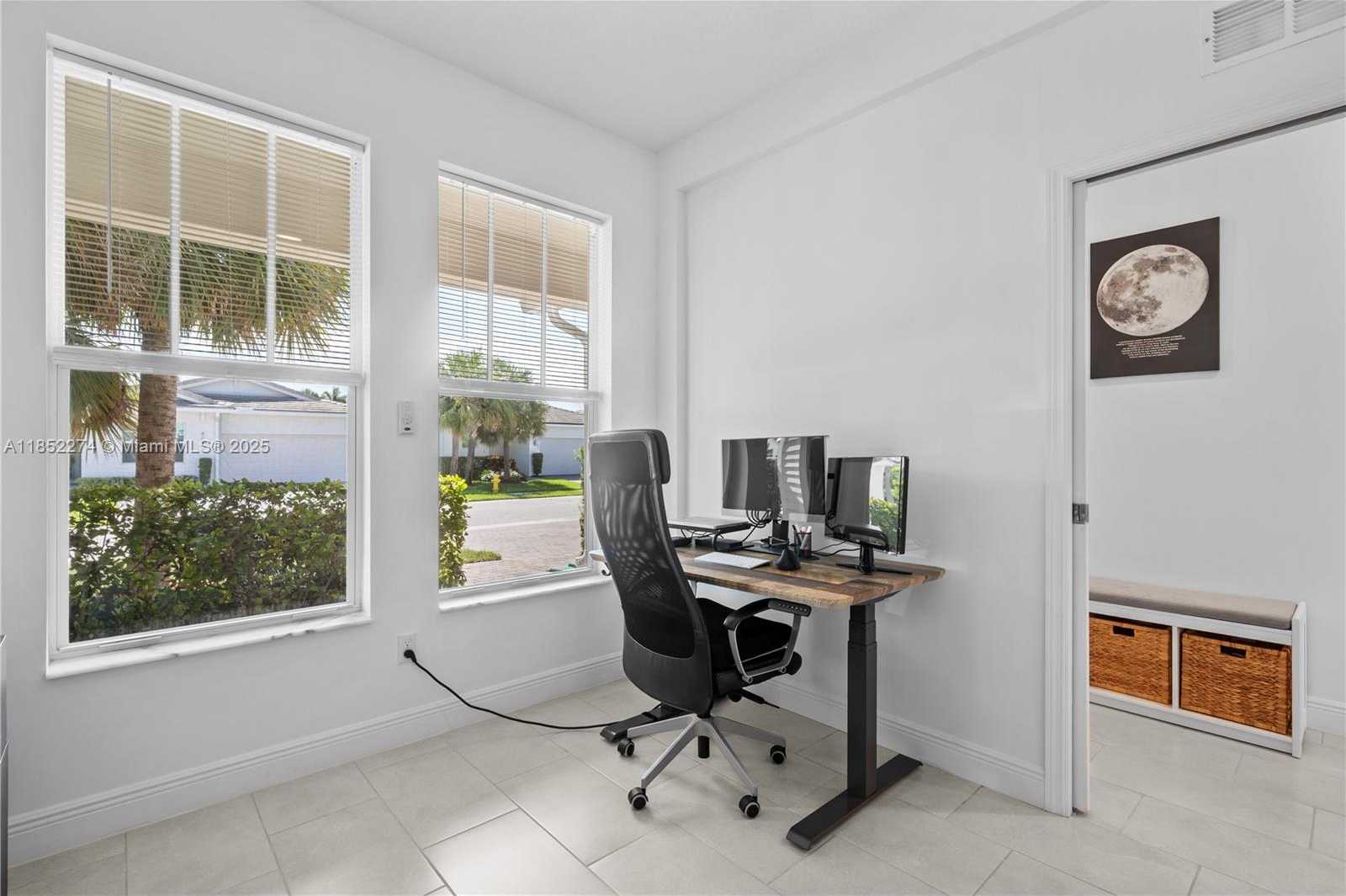 Small Image of 4256 MARINA WAY, Deerfield Beach Number 16
