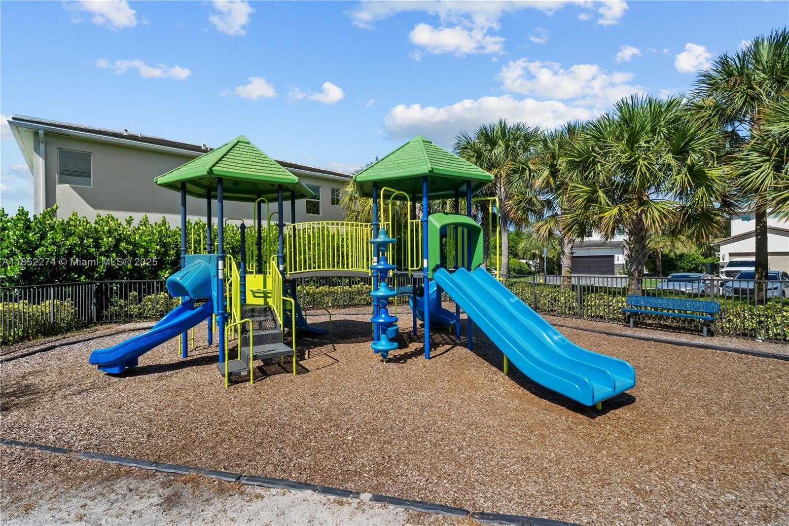 Small Image of 4256 MARINA WAY, Deerfield Beach Number 35