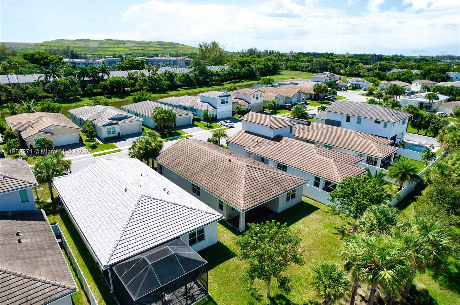 Small Image of 4256 MARINA WAY, Deerfield Beach Number 38