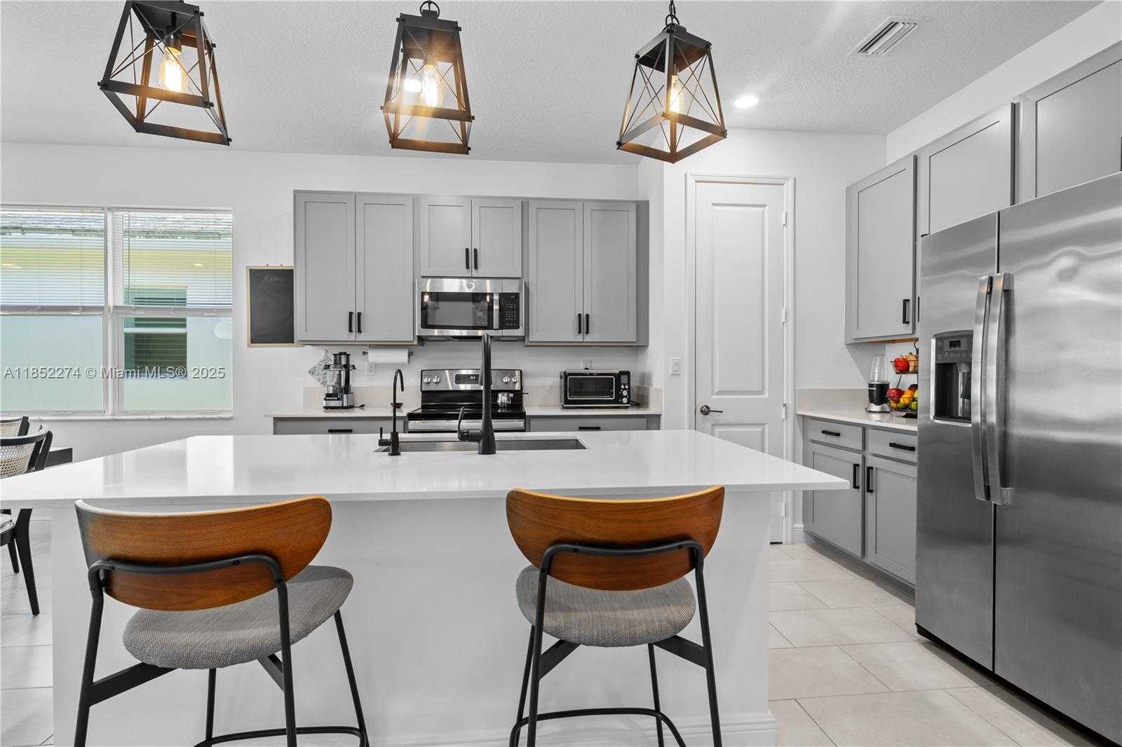 Small Image of 4256 MARINA WAY, Deerfield Beach Number 6