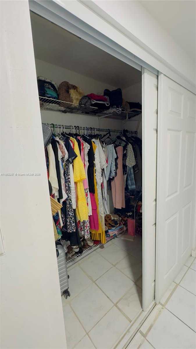 Small Image of 509 EAST 21ST ST, Hialeah Number 13