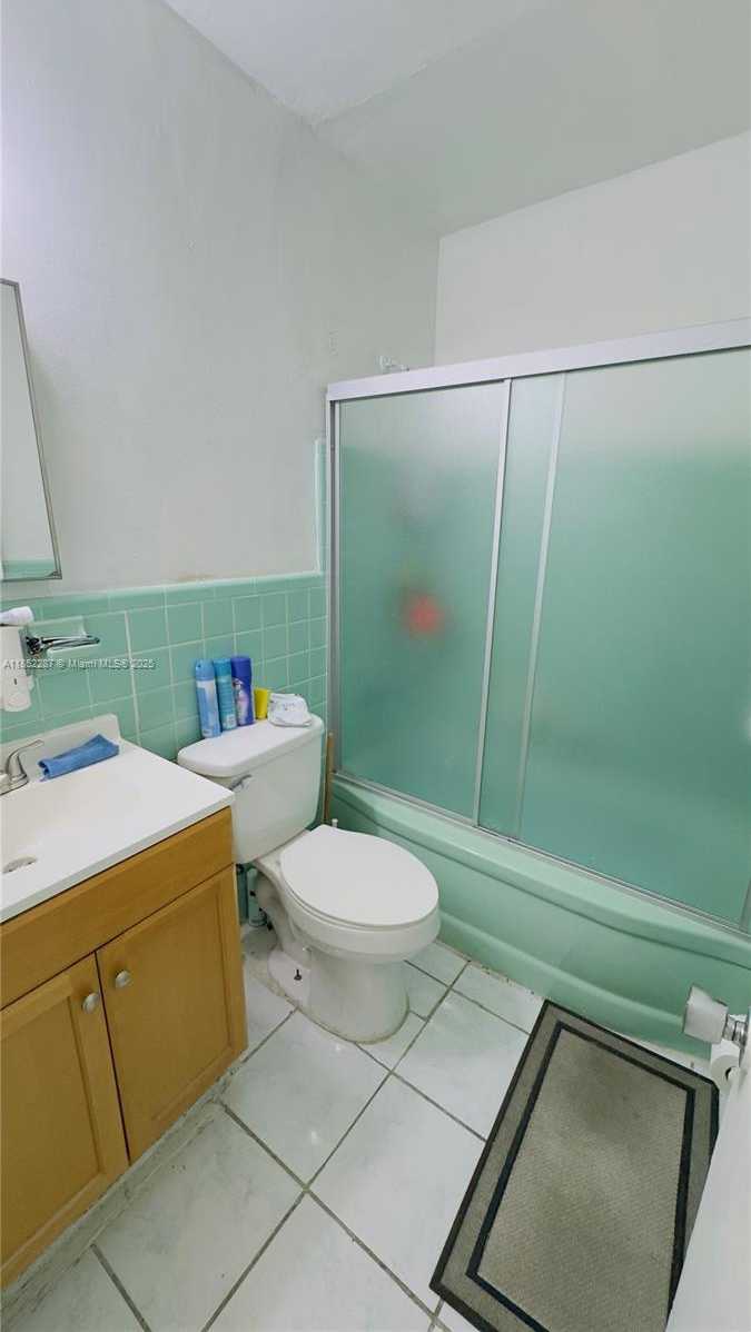 Small Image of 509 EAST 21ST ST, Hialeah Number 18