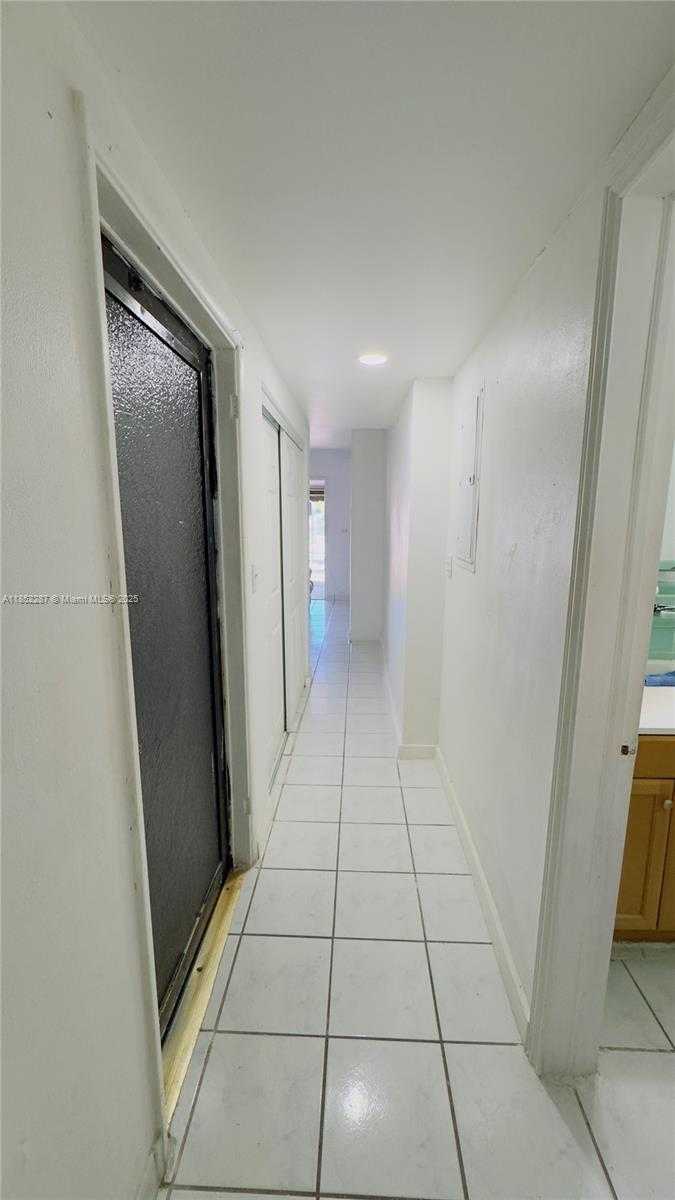 Small Image of 509 EAST 21ST ST, Hialeah Number 8