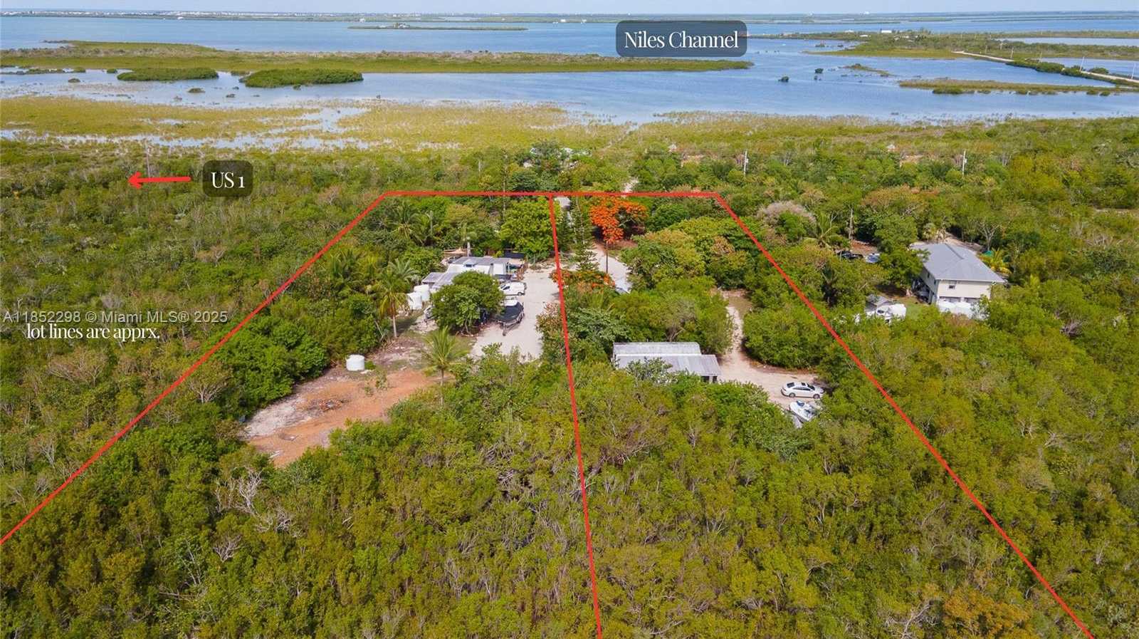 Small Image of 2231 MIDDLE TORCH RD, Torch Key Number 12