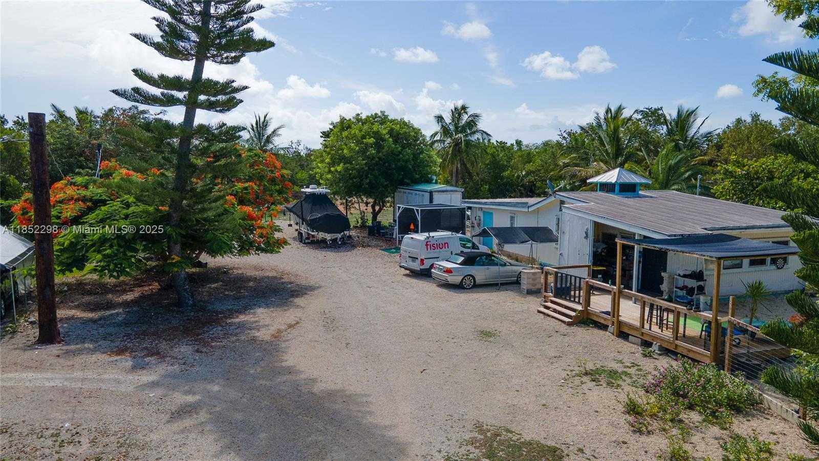 Small Image of 2231 MIDDLE TORCH RD, Torch Key Number 18