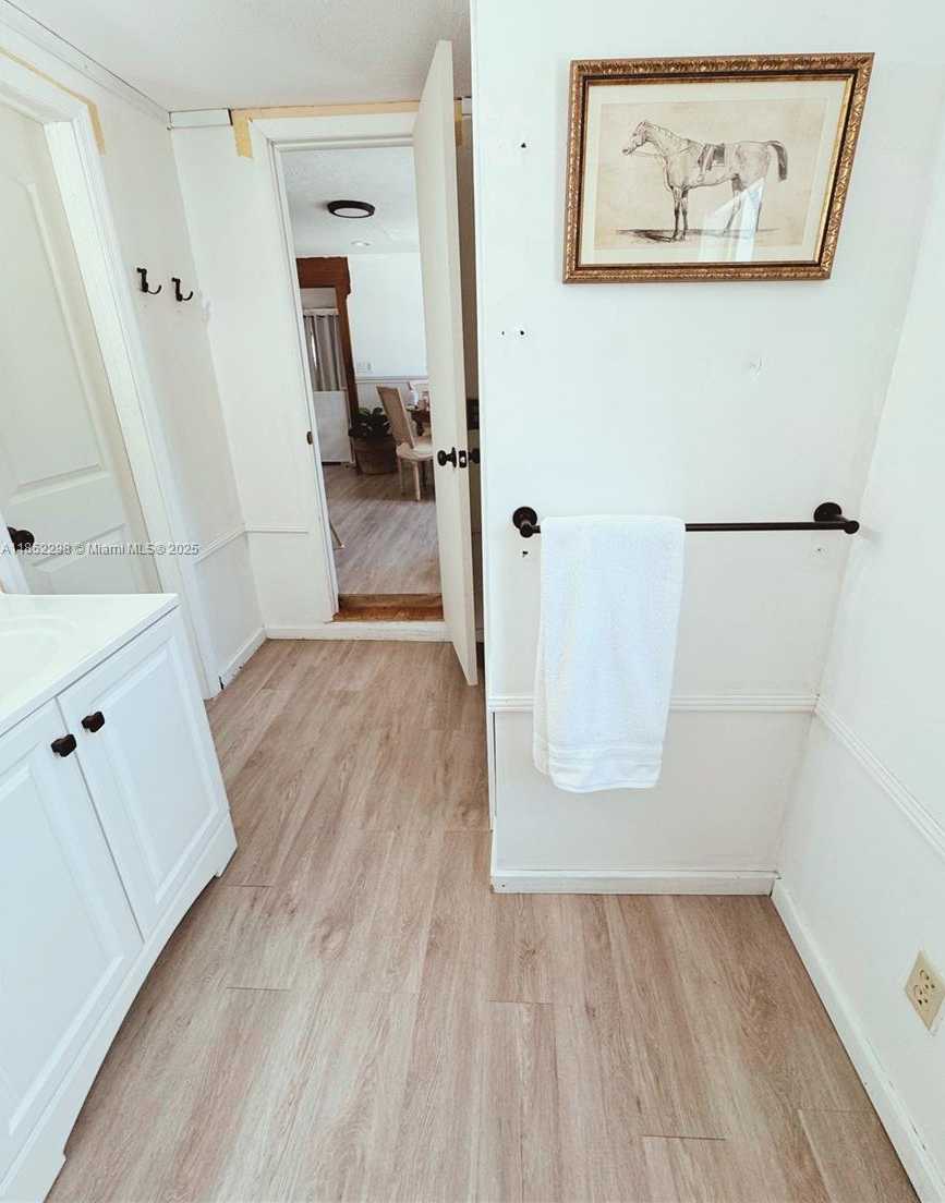 Small Image of 2231 MIDDLE TORCH RD, Torch Key Number 26