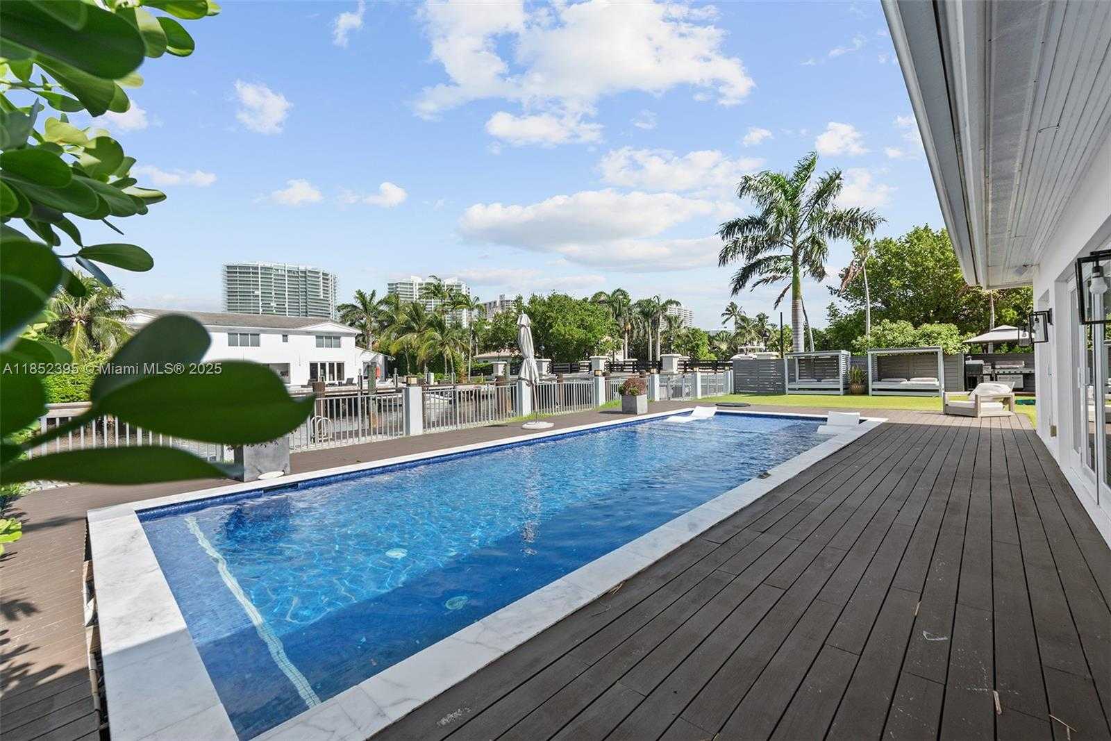 Small Image of 194 GOLDEN BEACH DR, Golden Beach Number 28