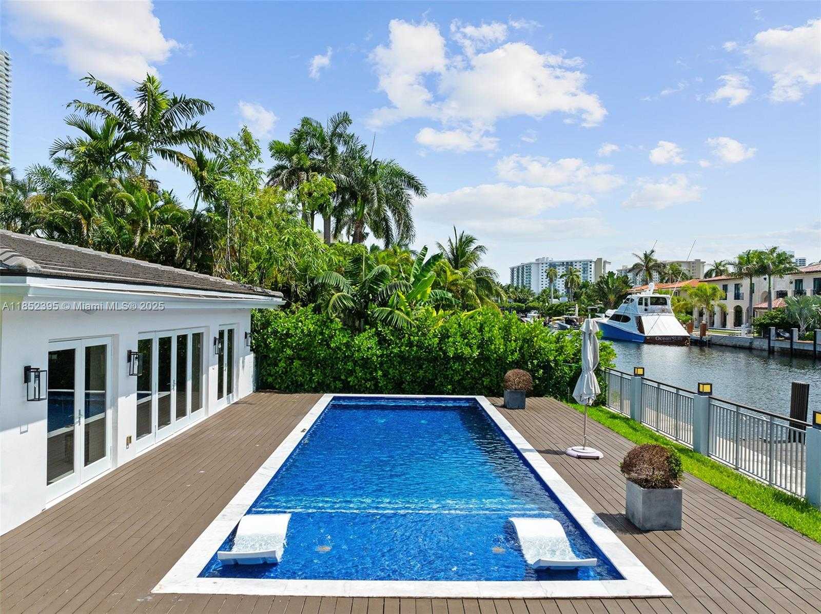 Small Image of 194 GOLDEN BEACH DR, Golden Beach Number 29