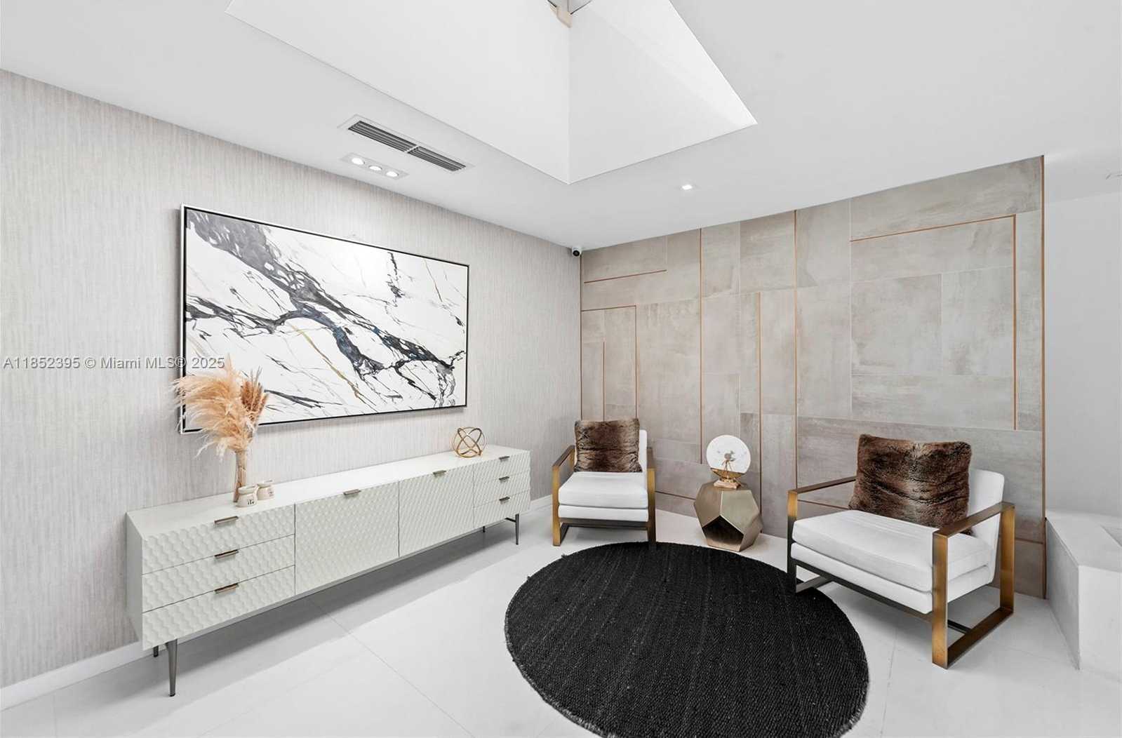 Small Image of 194 GOLDEN BEACH DR, Golden Beach Number 5
