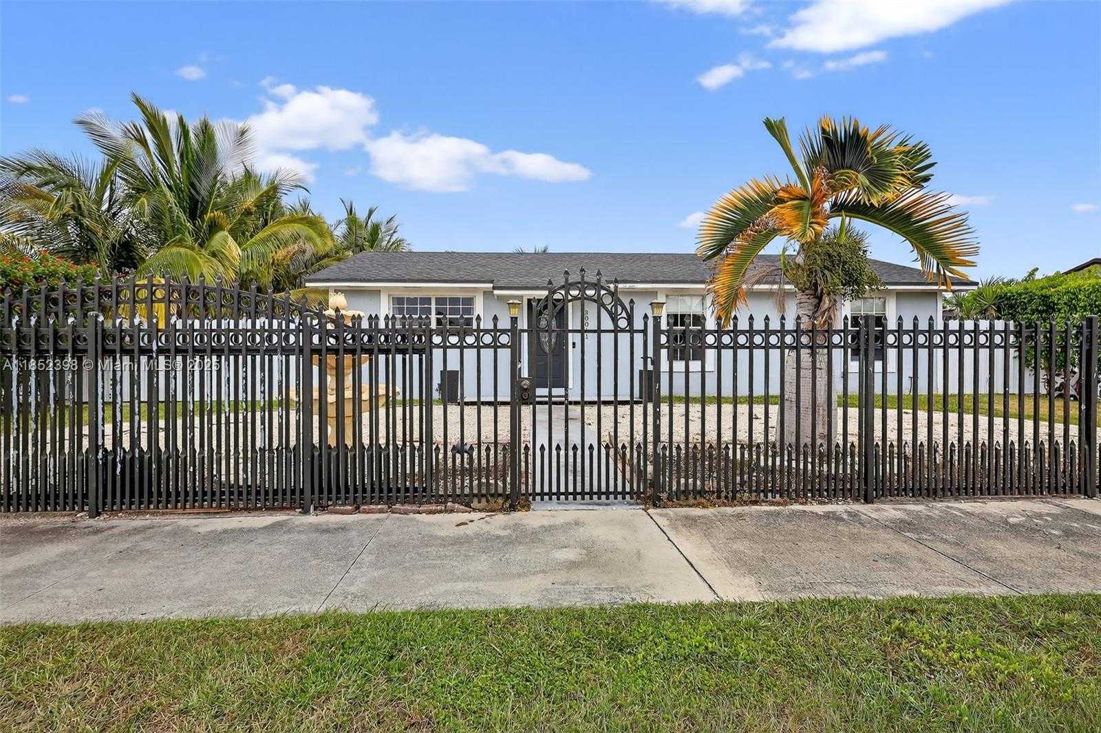 Small Image of 30011 SOUTH WEST 149TH AVE, Homestead Number 2