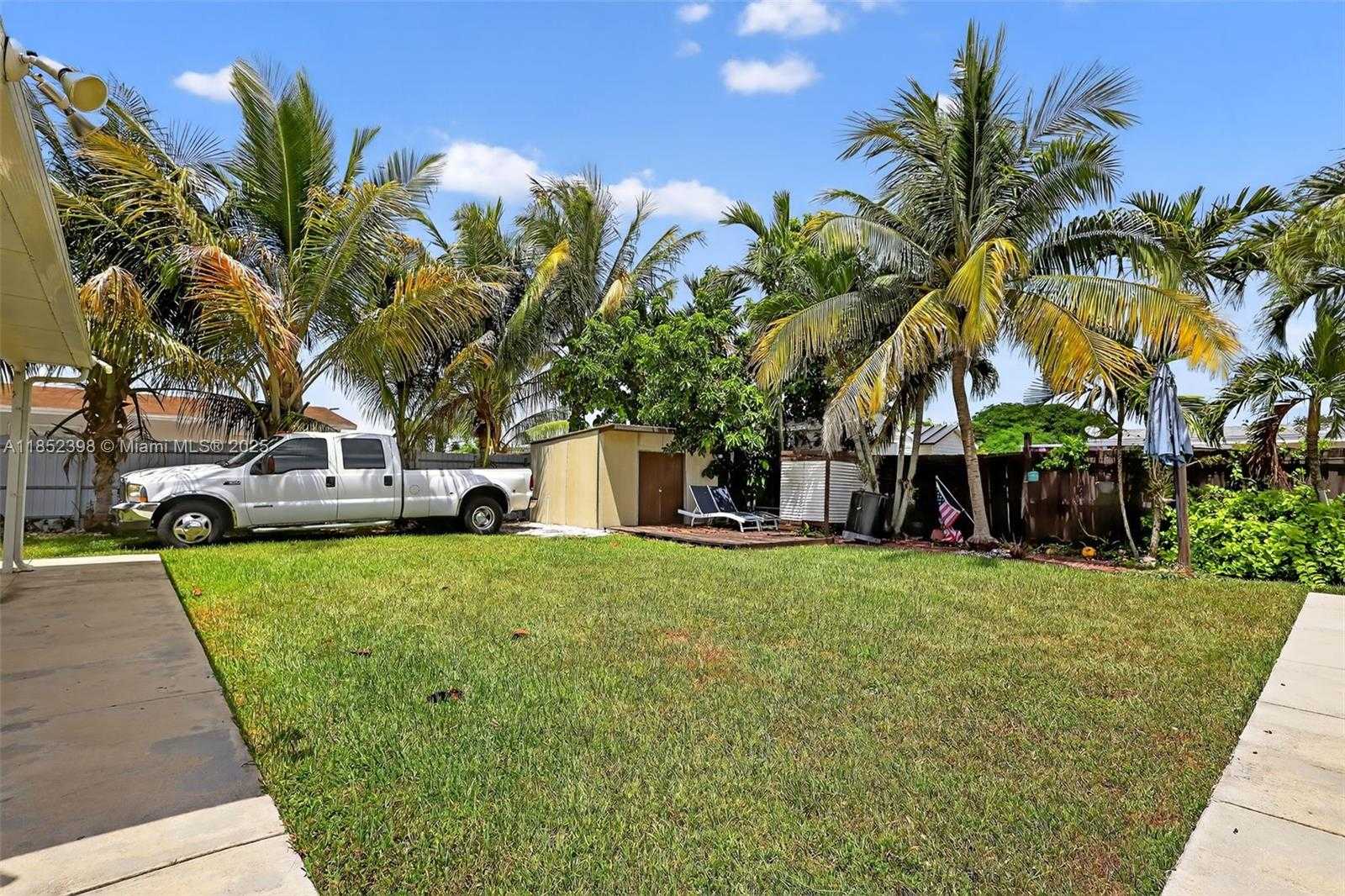 Small Image of 30011 SOUTH WEST 149TH AVE, Homestead Number 29