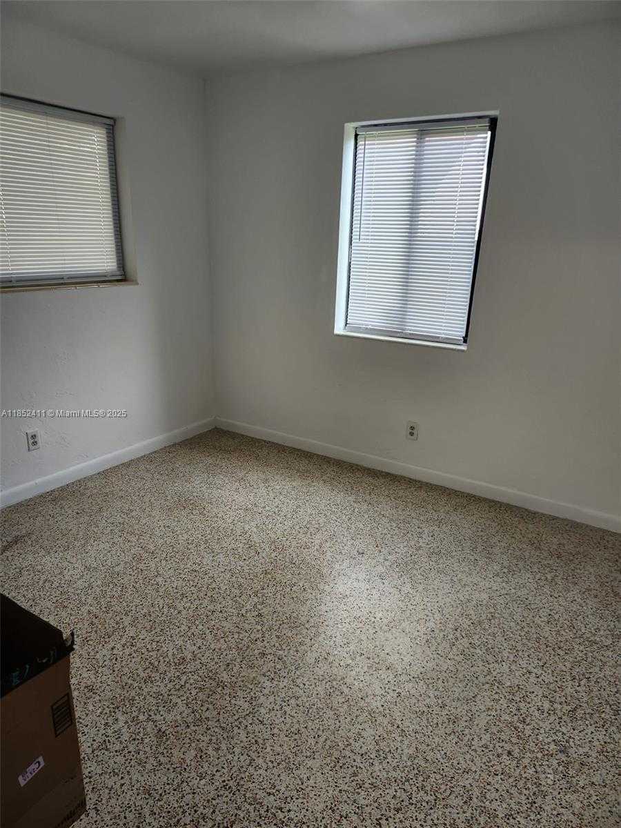 Small Image of 30081 SOUTH WEST 148TH CT, Homestead Number 14