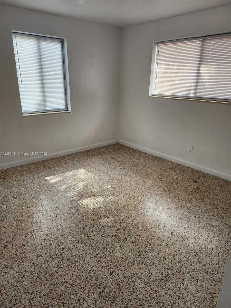 Small Image of 30081 SOUTH WEST 148TH CT, Homestead Number 15