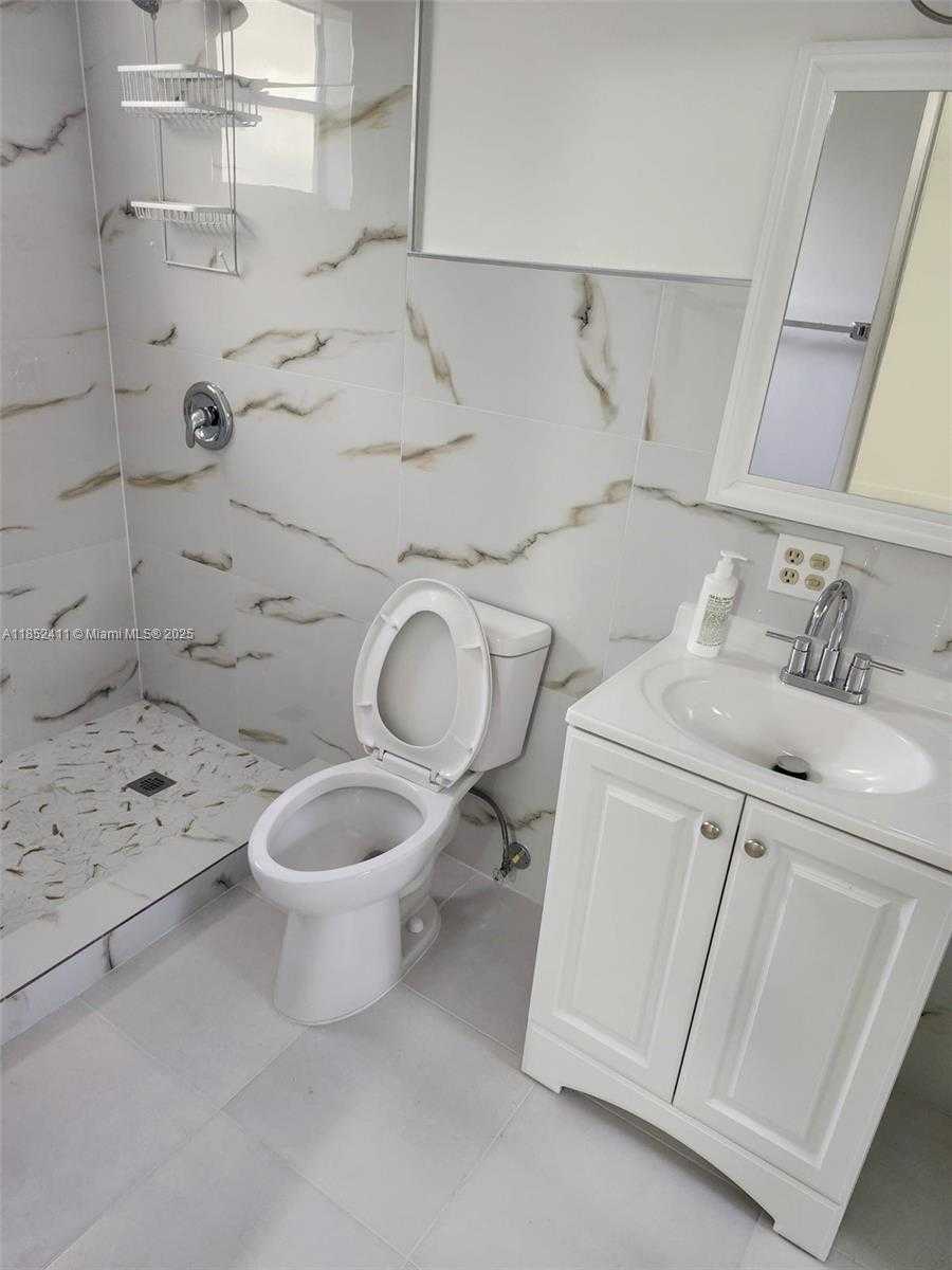 Small Image of 30081 SOUTH WEST 148TH CT, Homestead Number 17