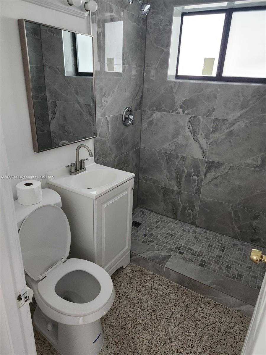 Small Image of 30081 SOUTH WEST 148TH CT, Homestead Number 18