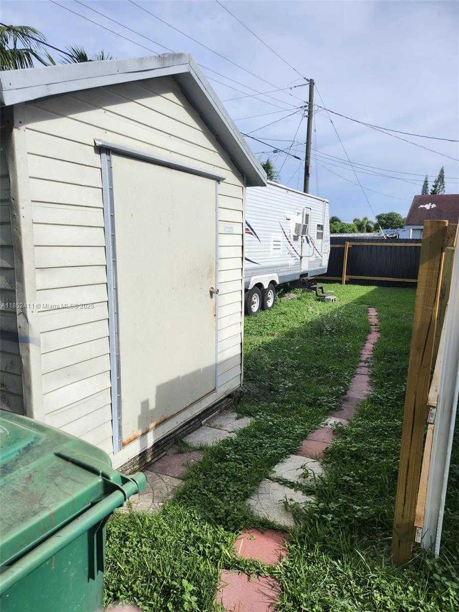 Small Image of 30081 SOUTH WEST 148TH CT, Homestead Number 20