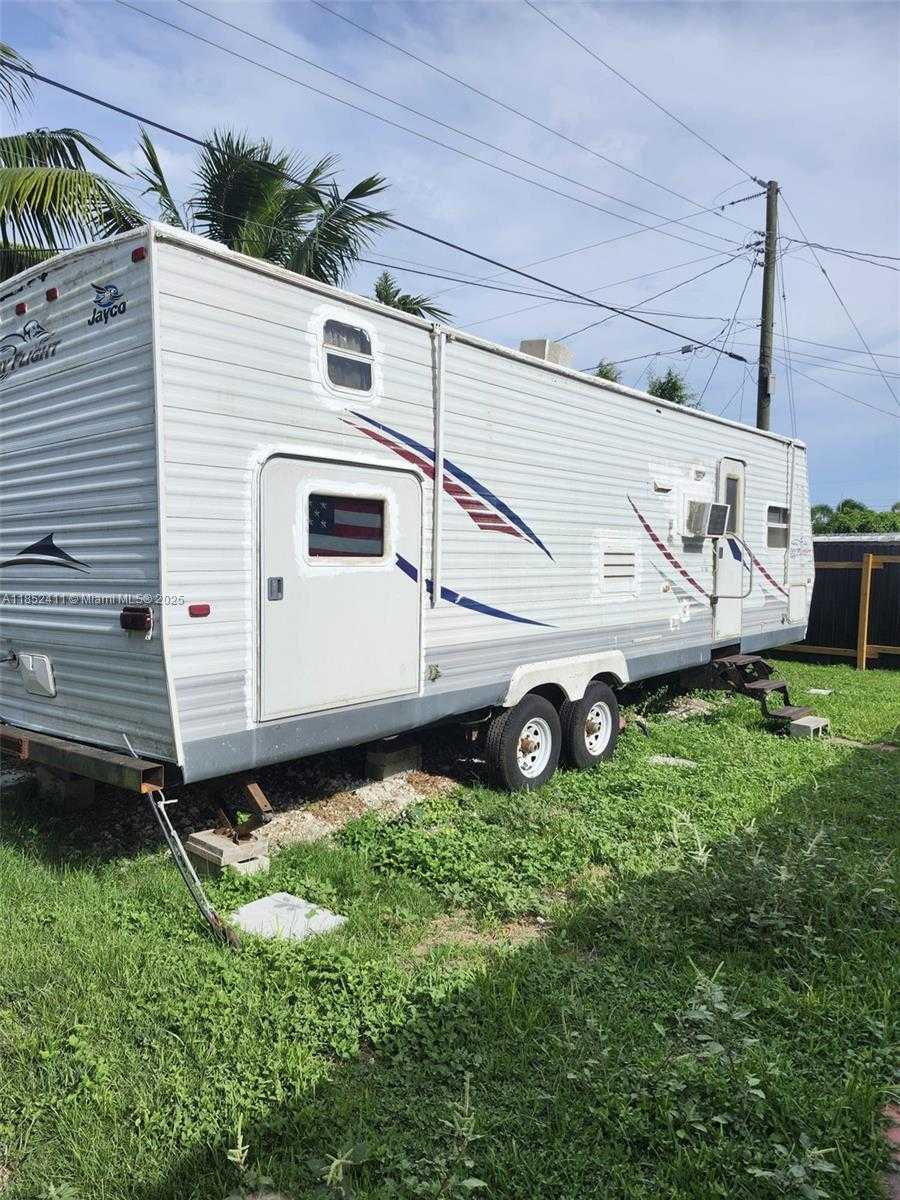 Small Image of 30081 SOUTH WEST 148TH CT, Homestead Number 22