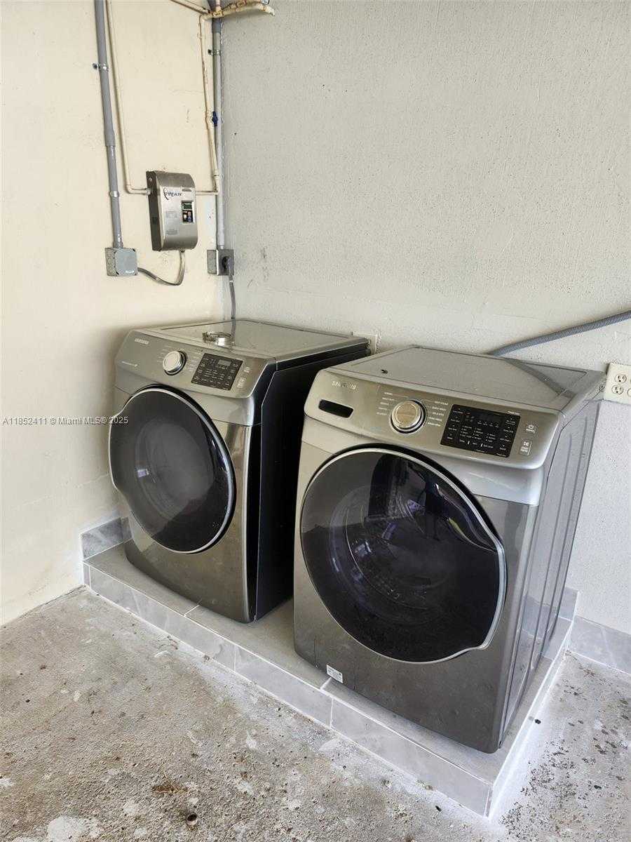 Small Image of 30081 SOUTH WEST 148TH CT, Homestead Number 24