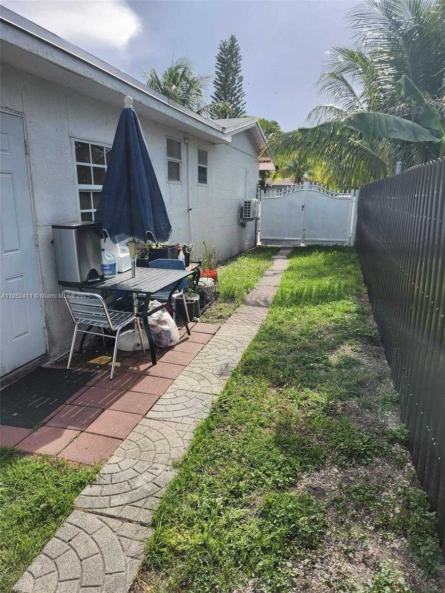 Small Image of 30081 SOUTH WEST 148TH CT, Homestead Number 26