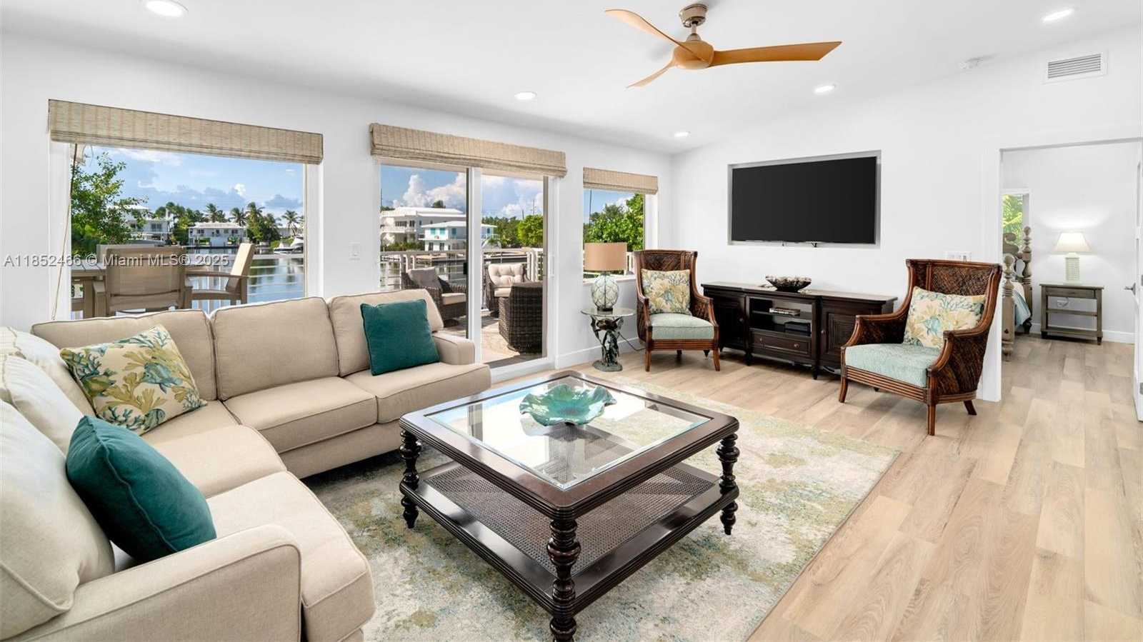 Small Image of 109 SAPODILLA DR, Islamorada Number 10
